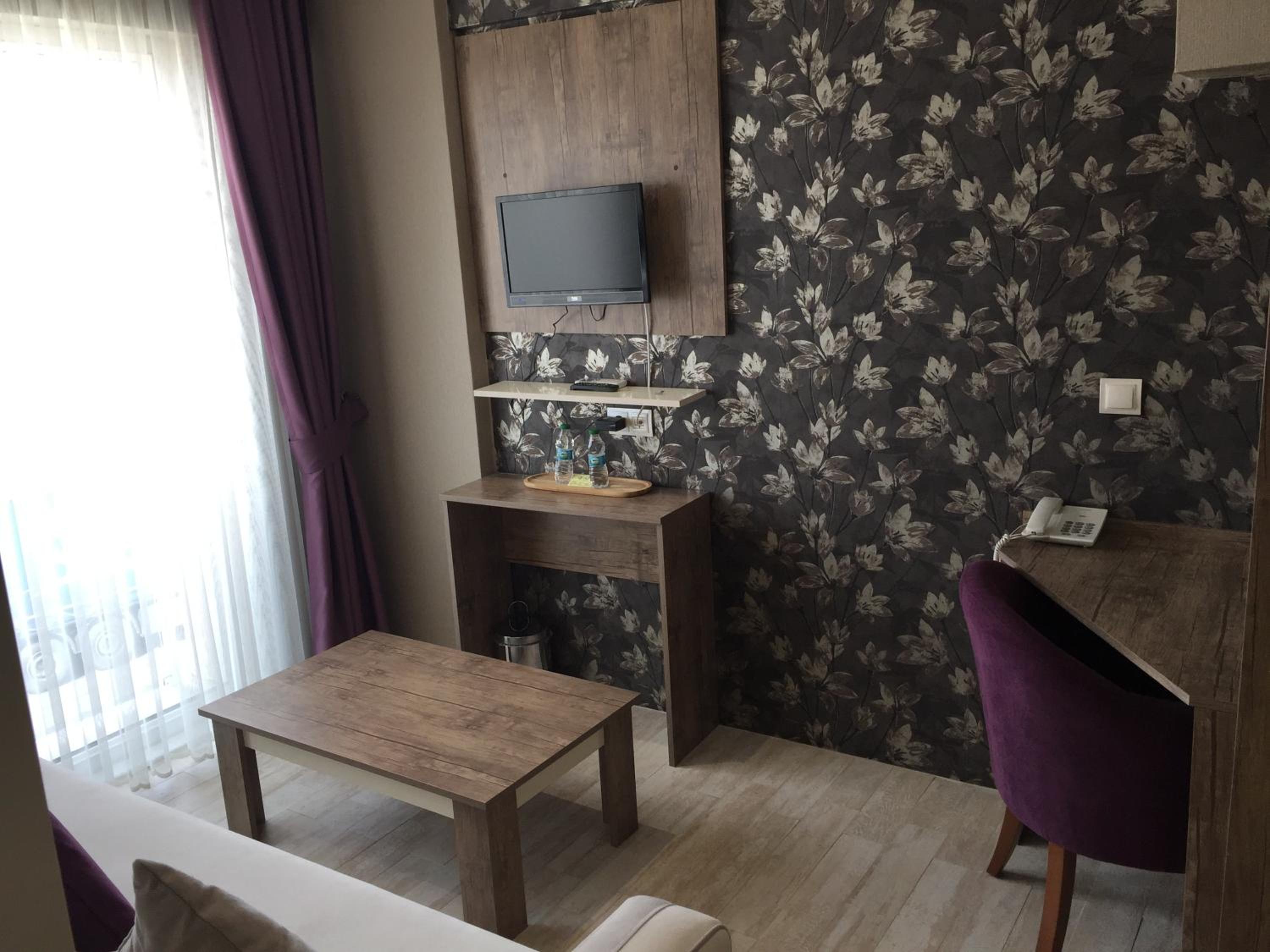 Standard Twin Room photo 3