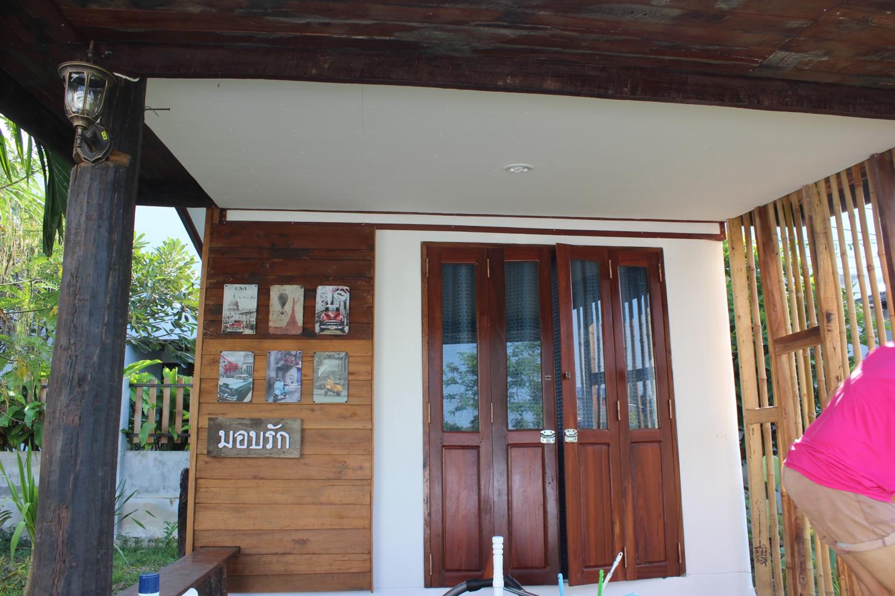 Queen Room with Garden View - Photo 4