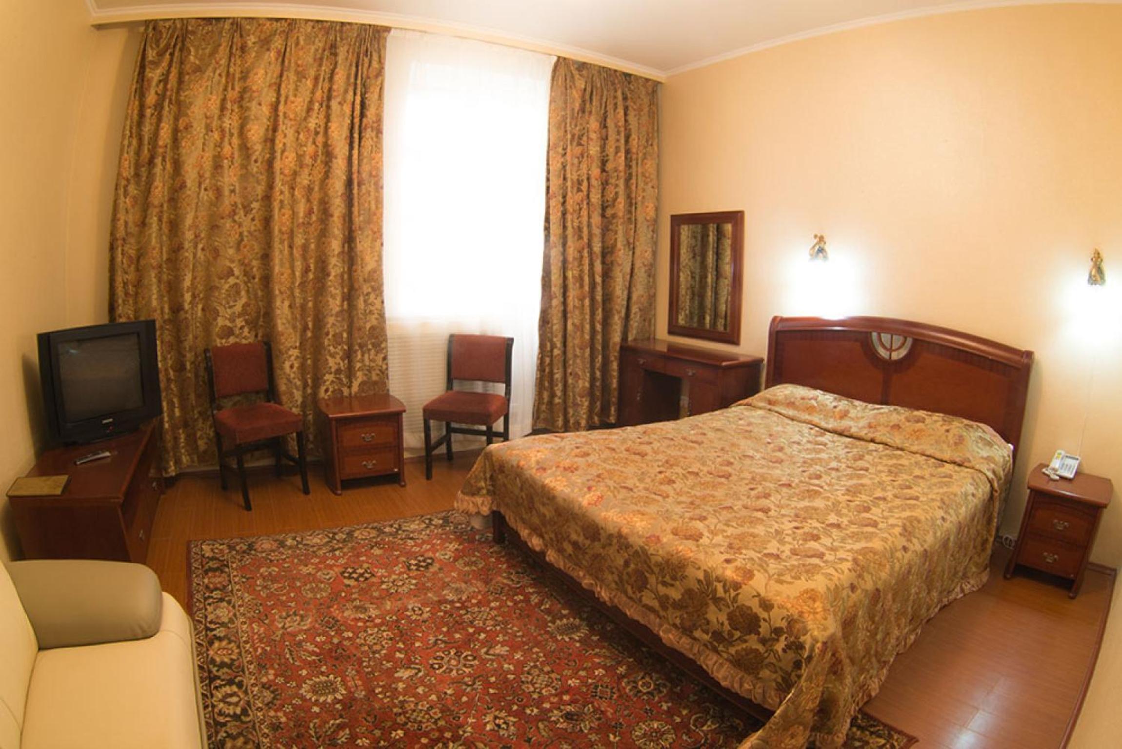 Superior King Room