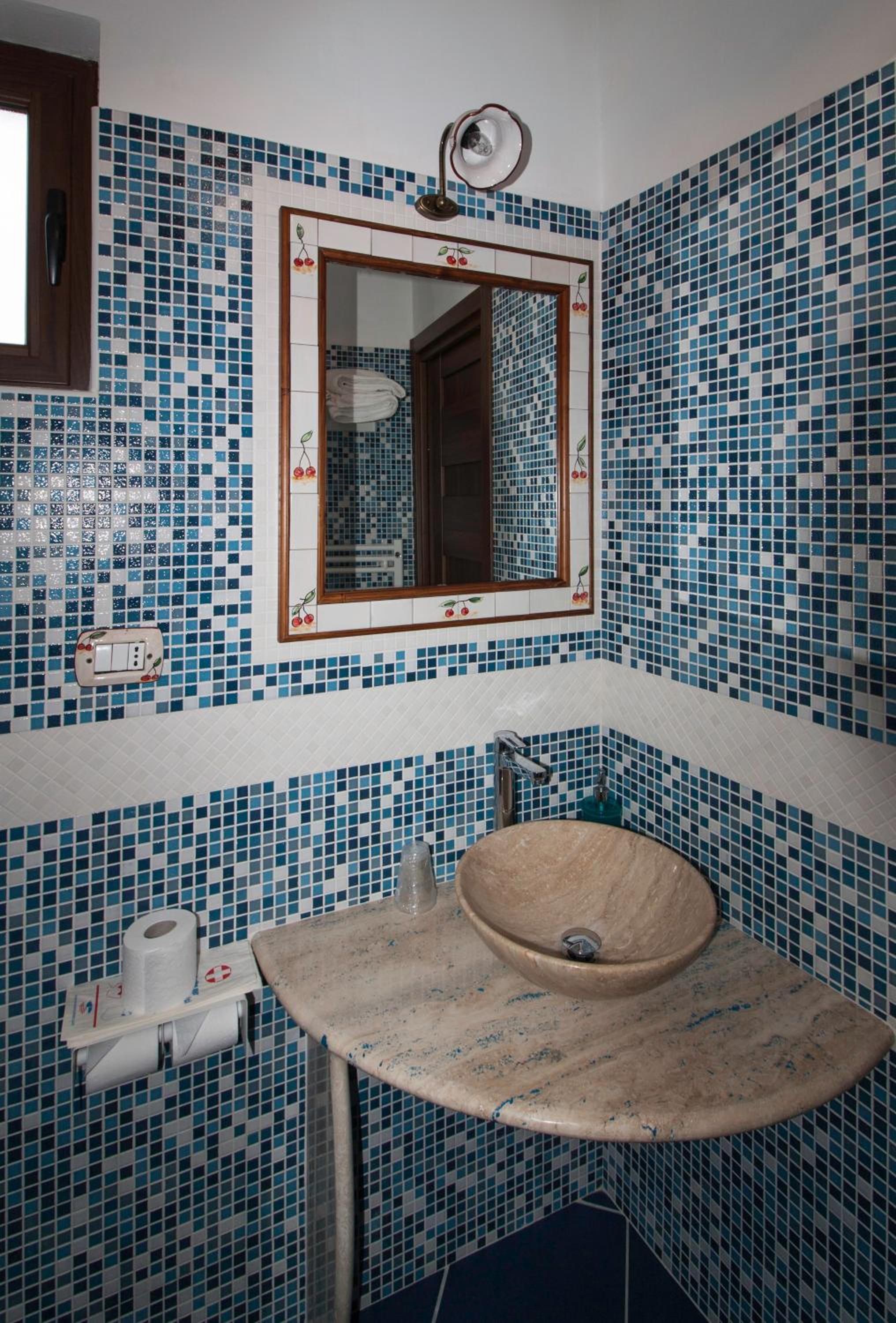 King Room With Balcony photo 2