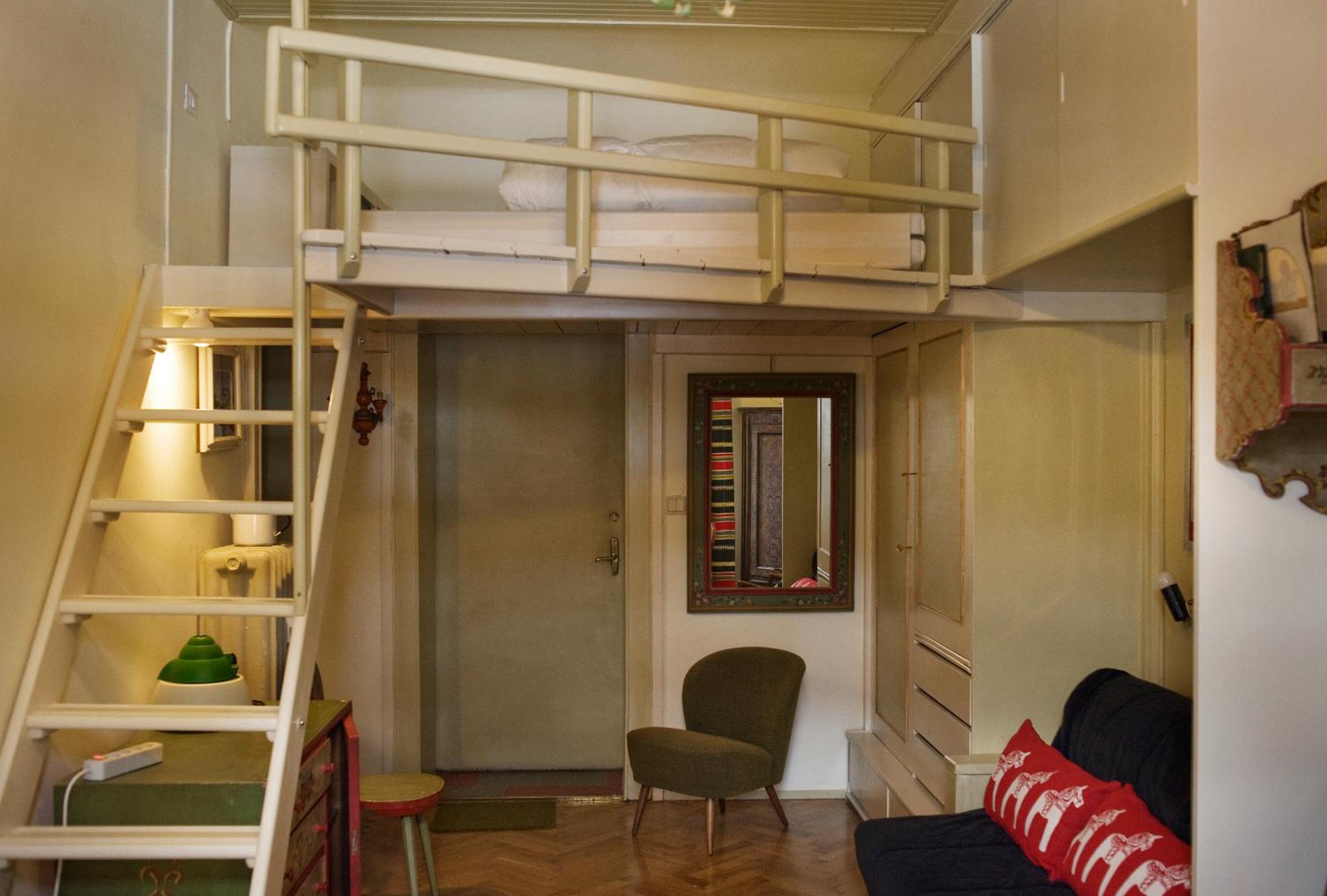 Apartment with Mountain View photo 3