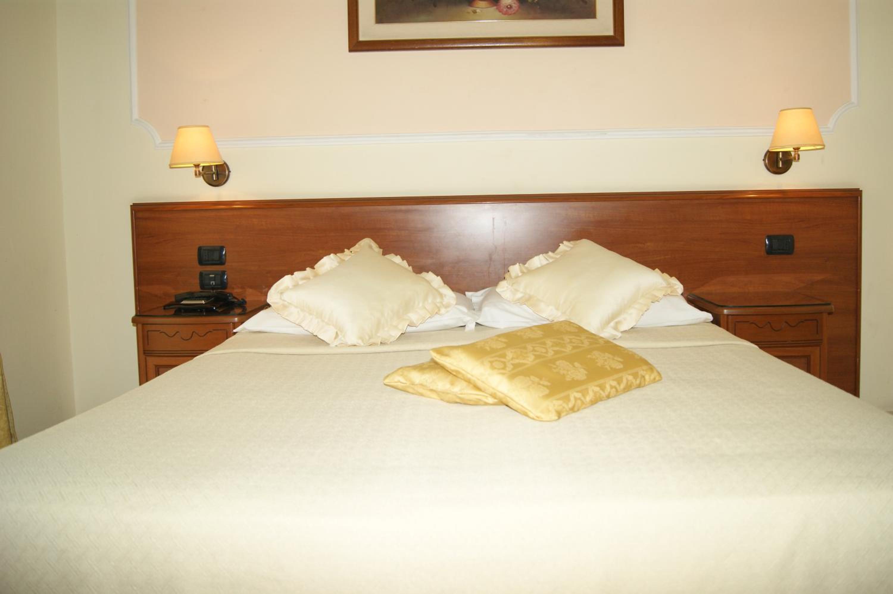 Single Room photo 1