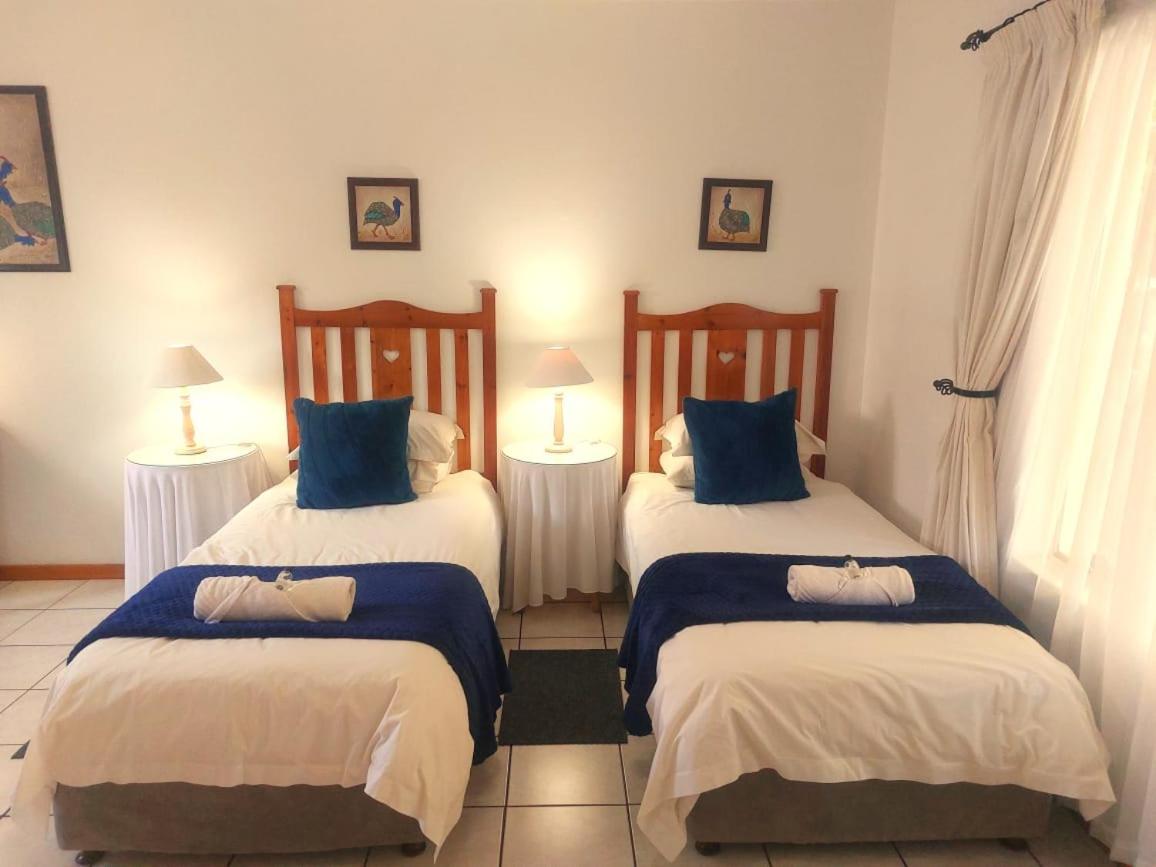 Standard Twin Room with Garden View