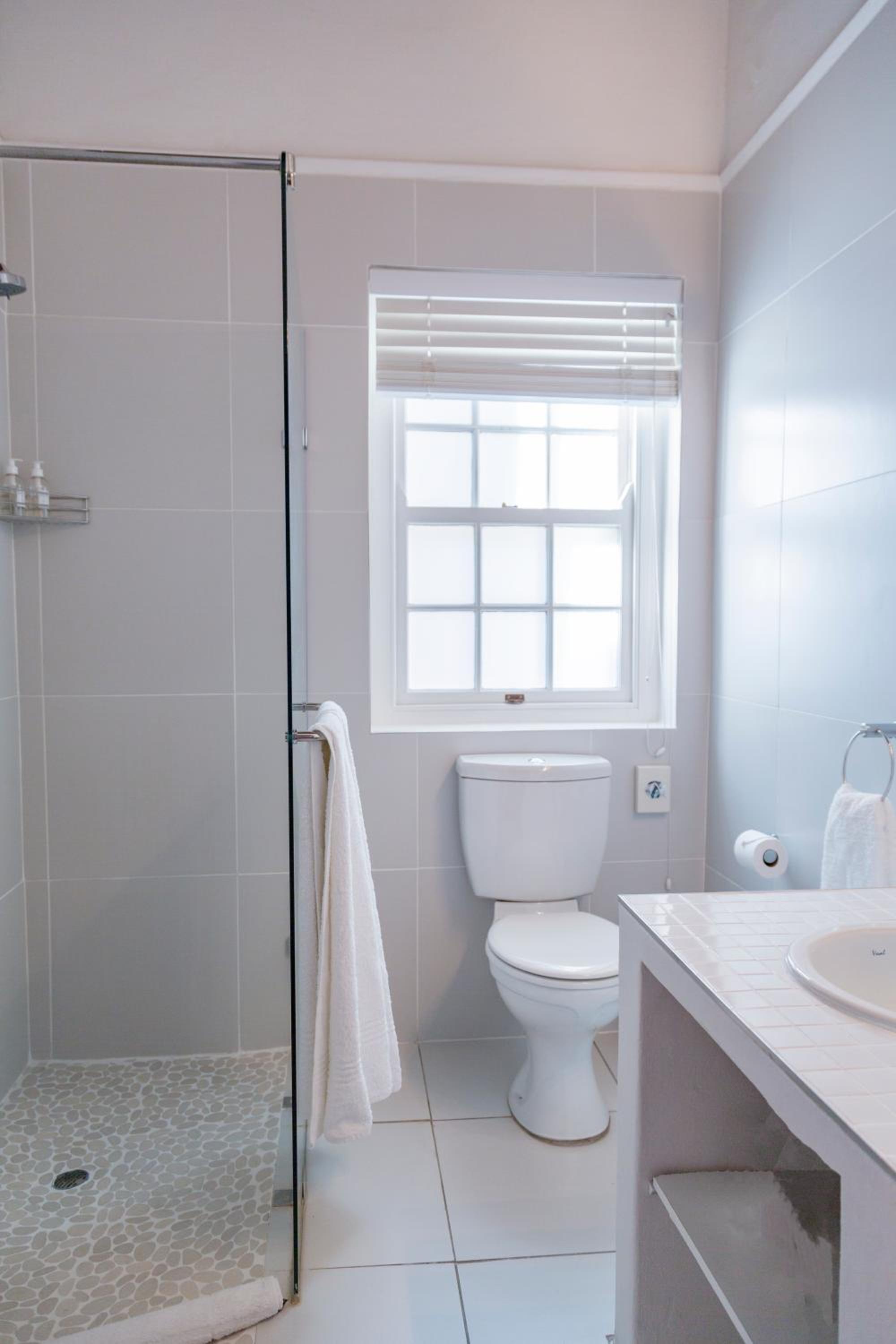 Standard Double or Twin Room - Photo 27