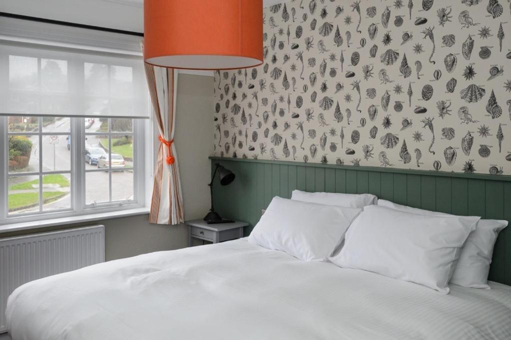 Standard Twin Room - Photo 20