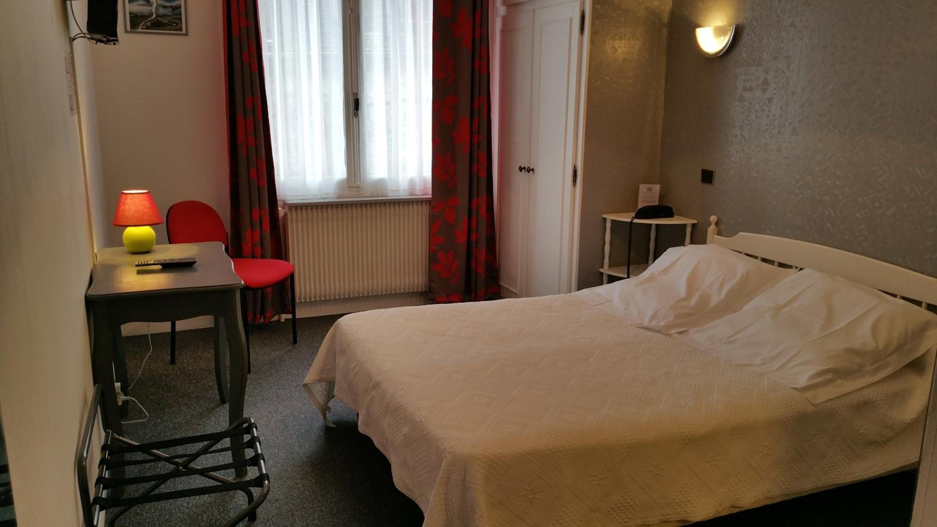 Budget Double Room photo 1