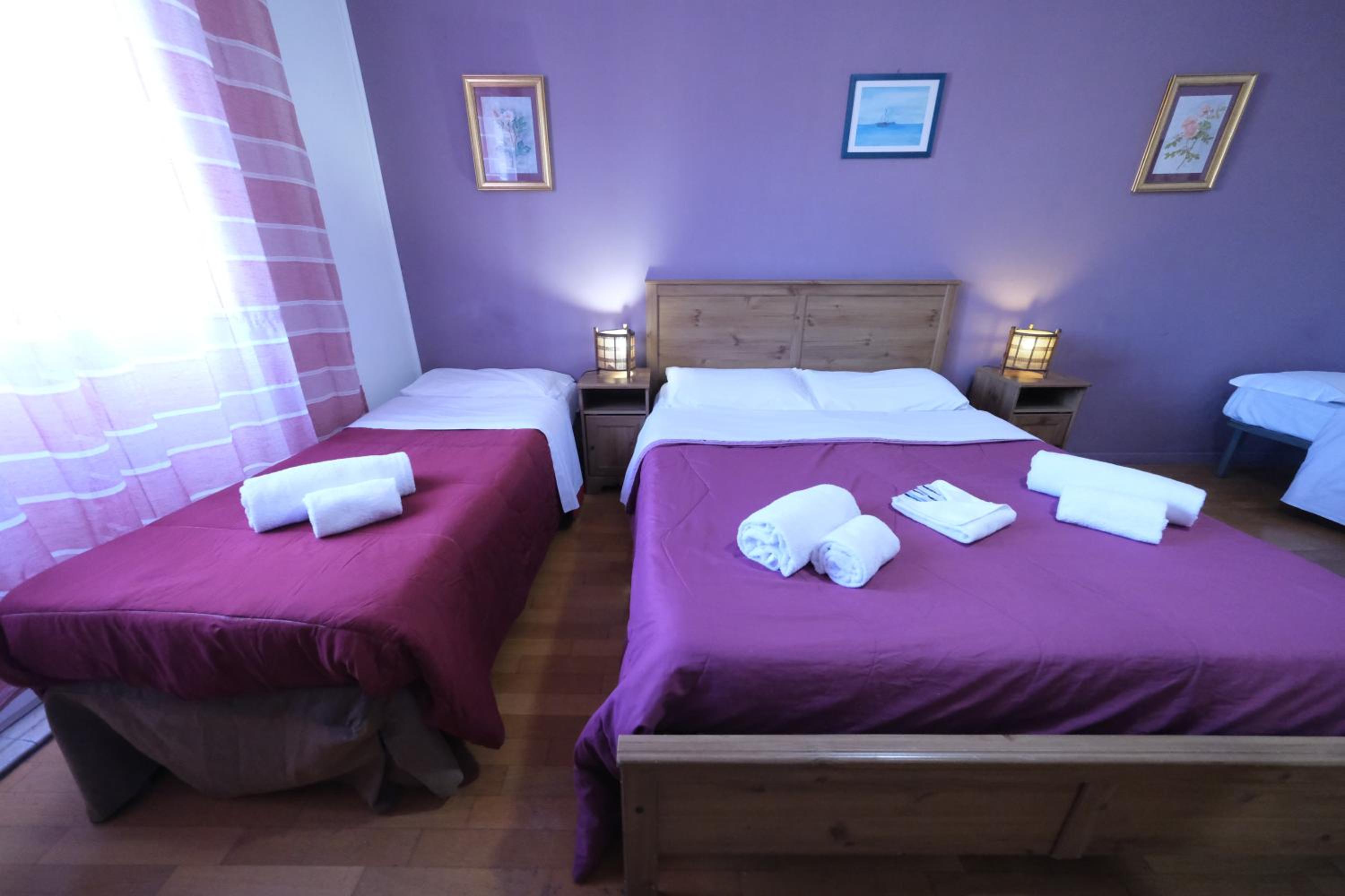 Double or Twin Room with Private External Bathroom photo 2