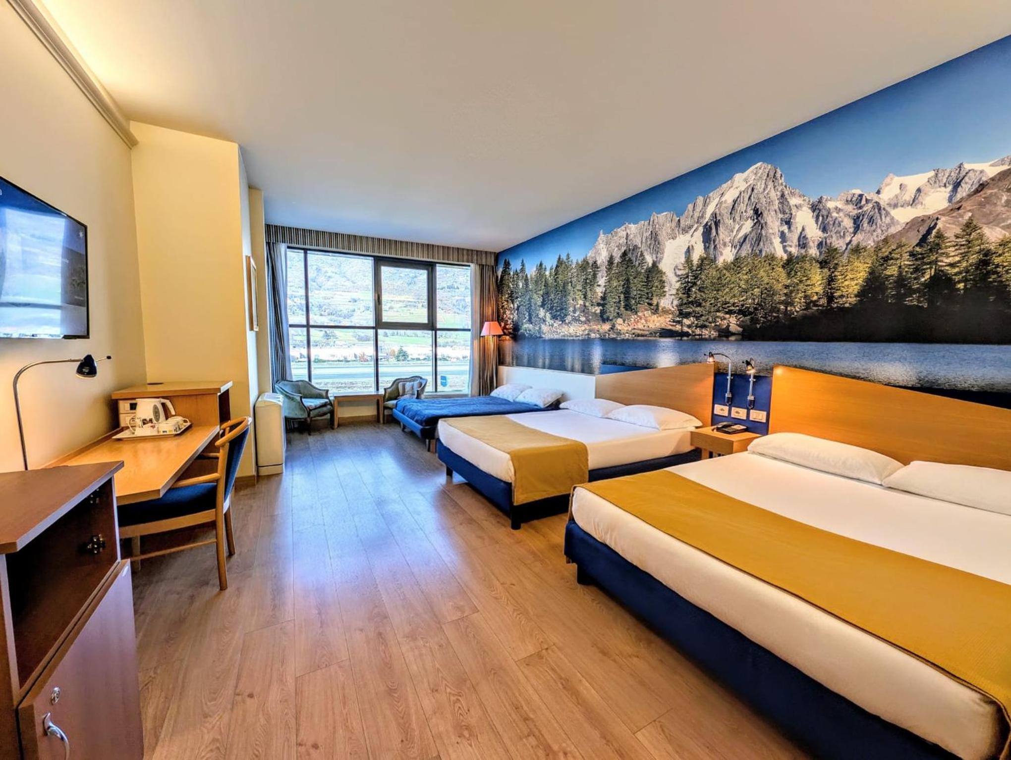 Deluxe Junior Suite