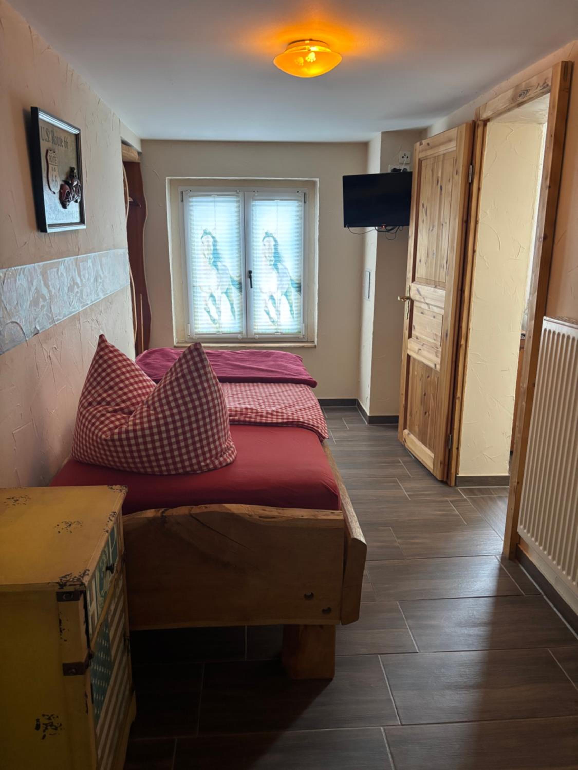 Double or Twin Room with Shower photo 2