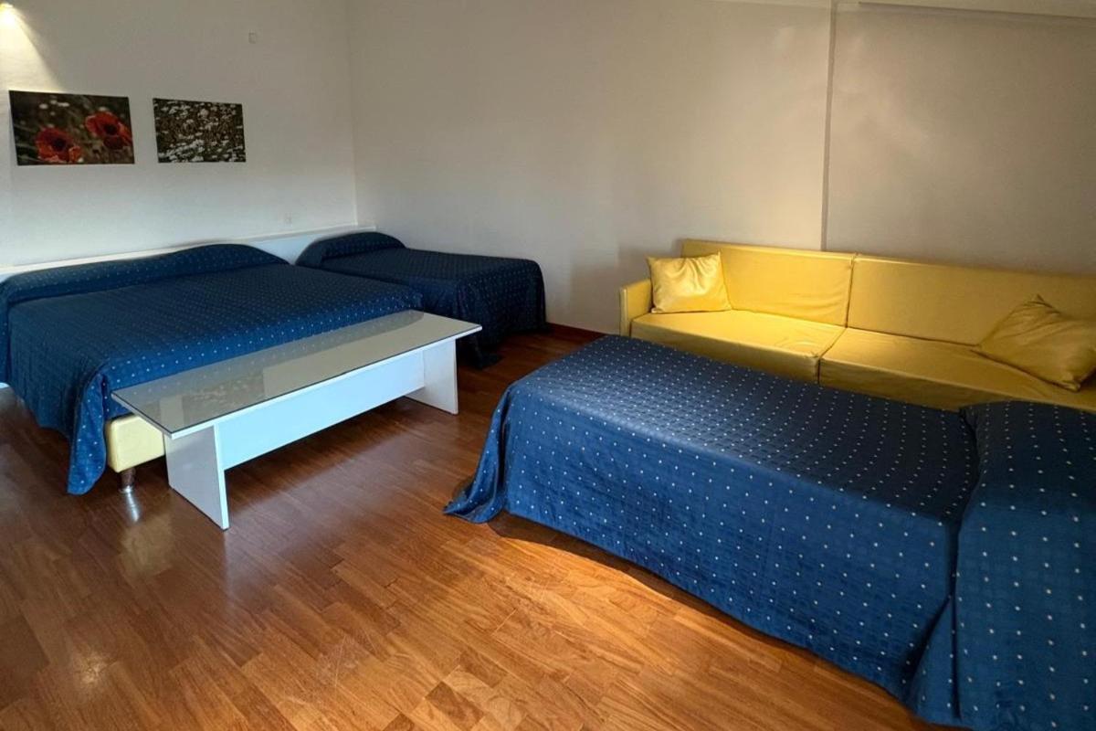 Quadruple Room - Photo 1