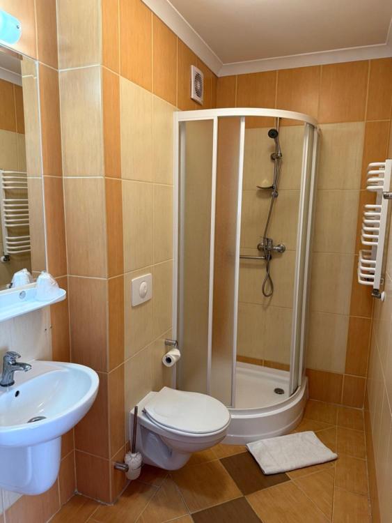 Classic Triple Room photo 2