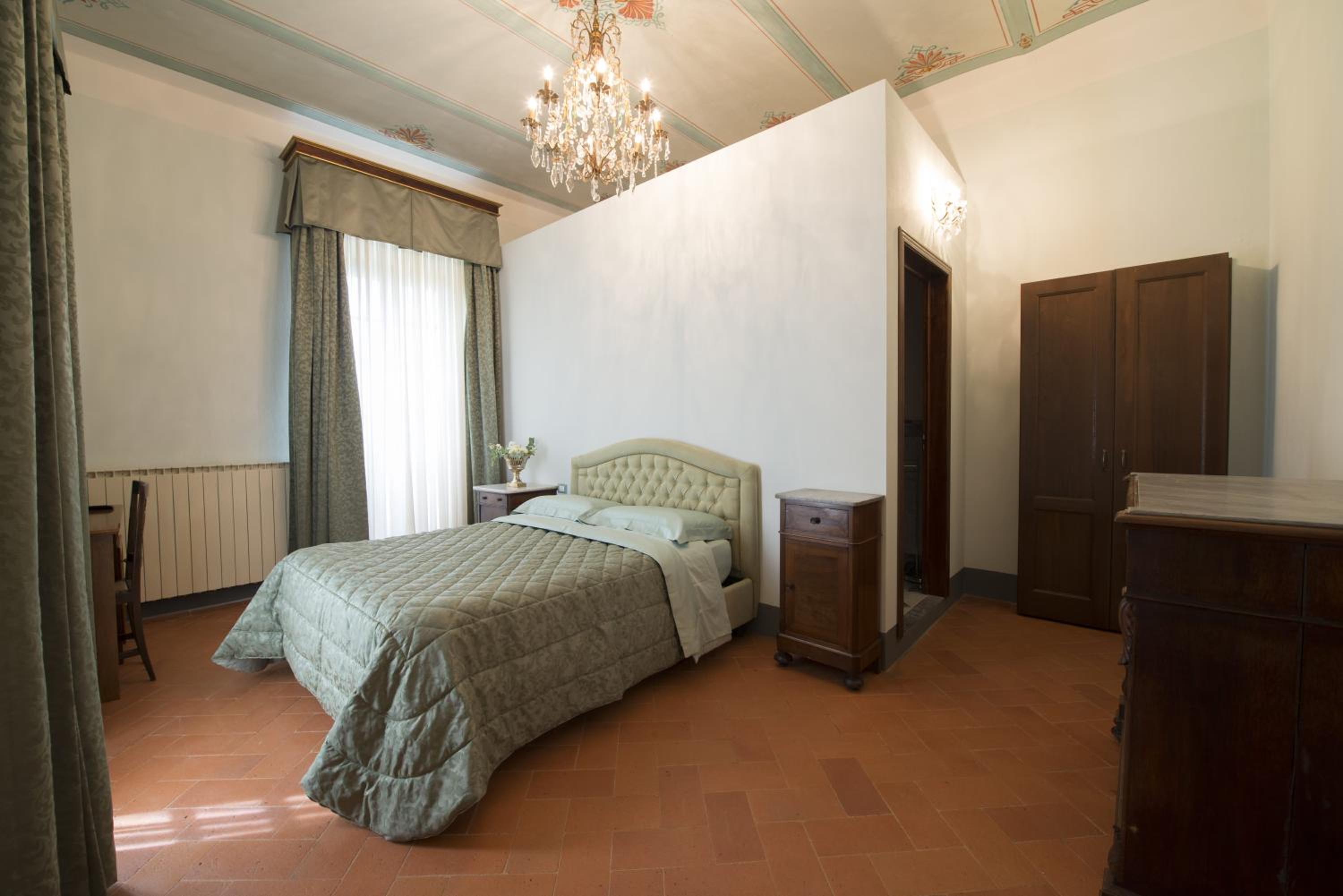 King Room with Garden View