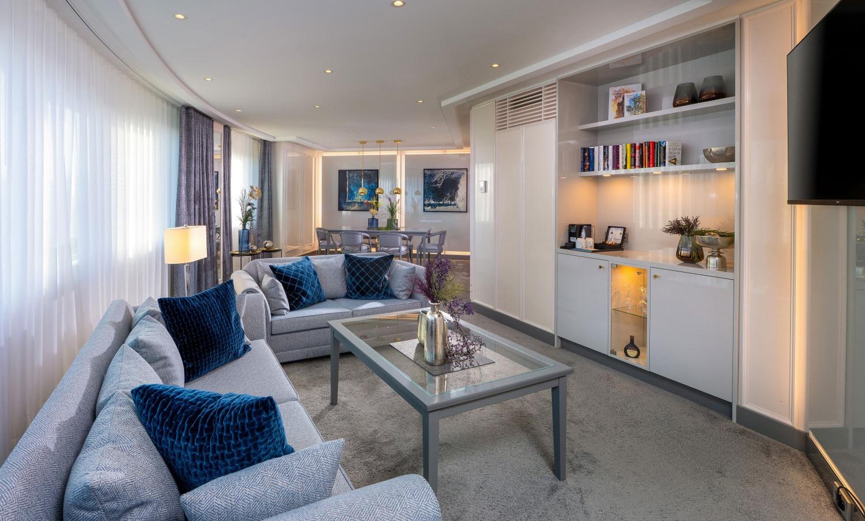 Presidential Suite