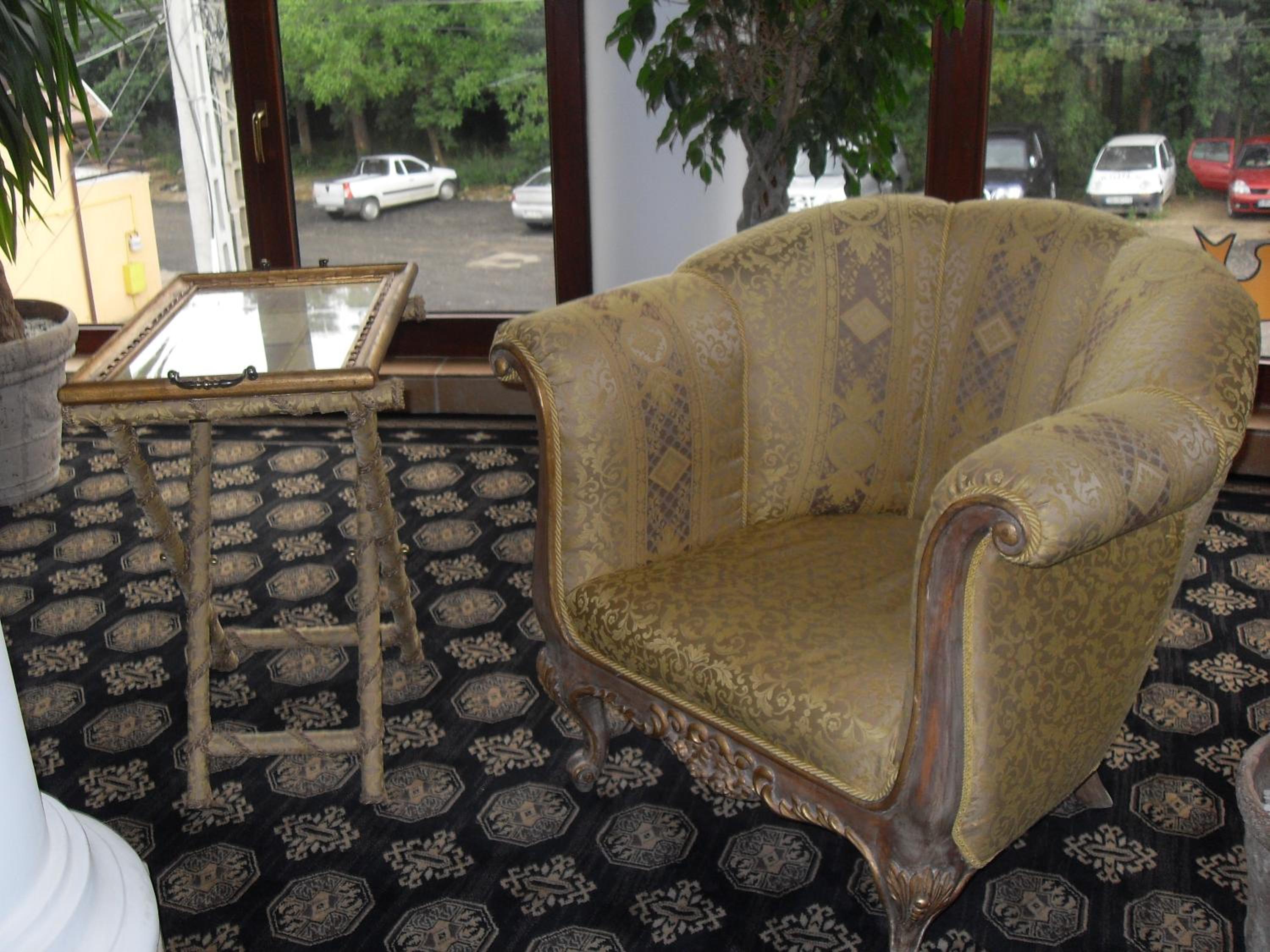 Double or Twin Room with Balcony - Photo 28
