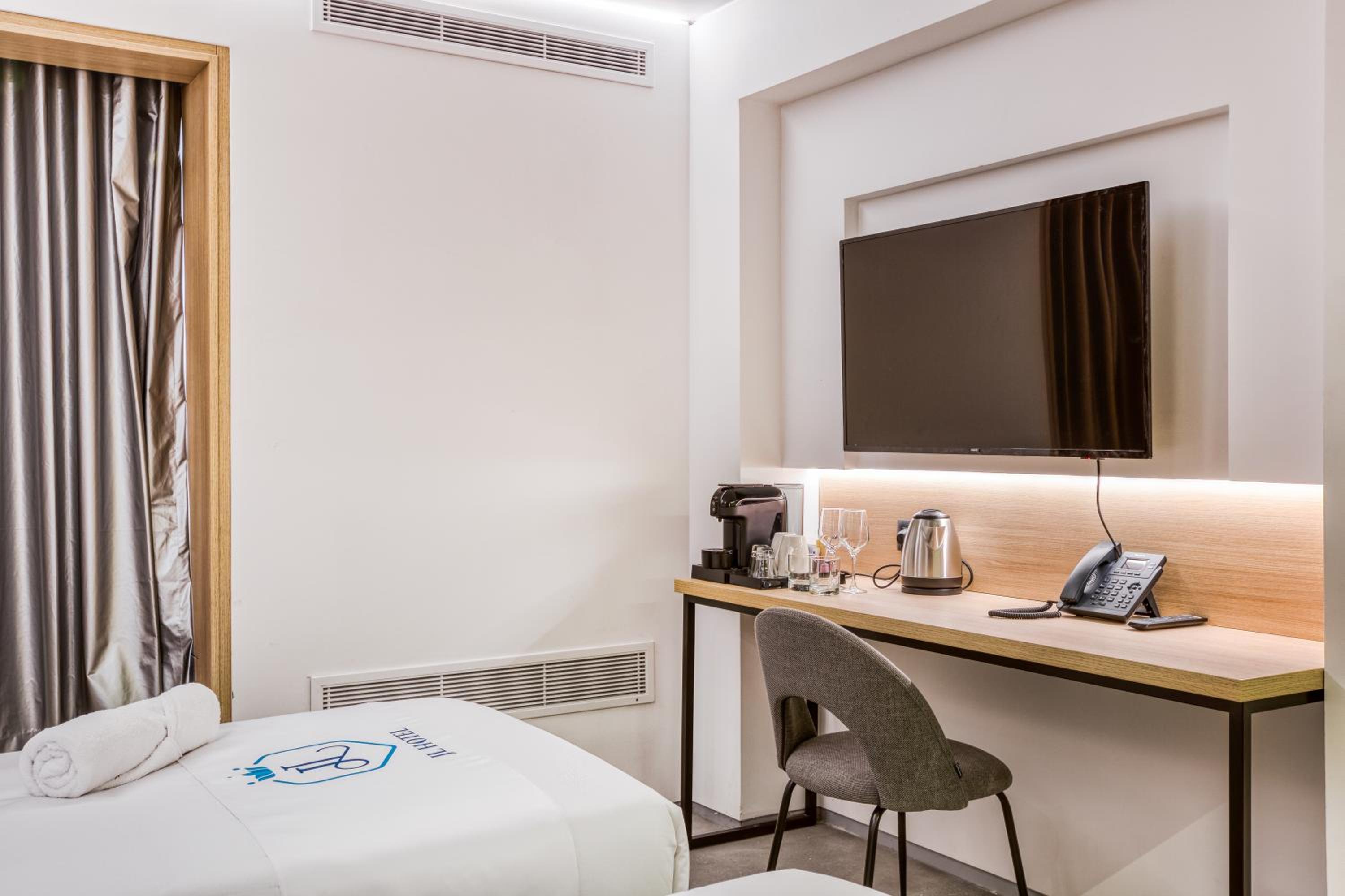 Economy Double or Twin Room