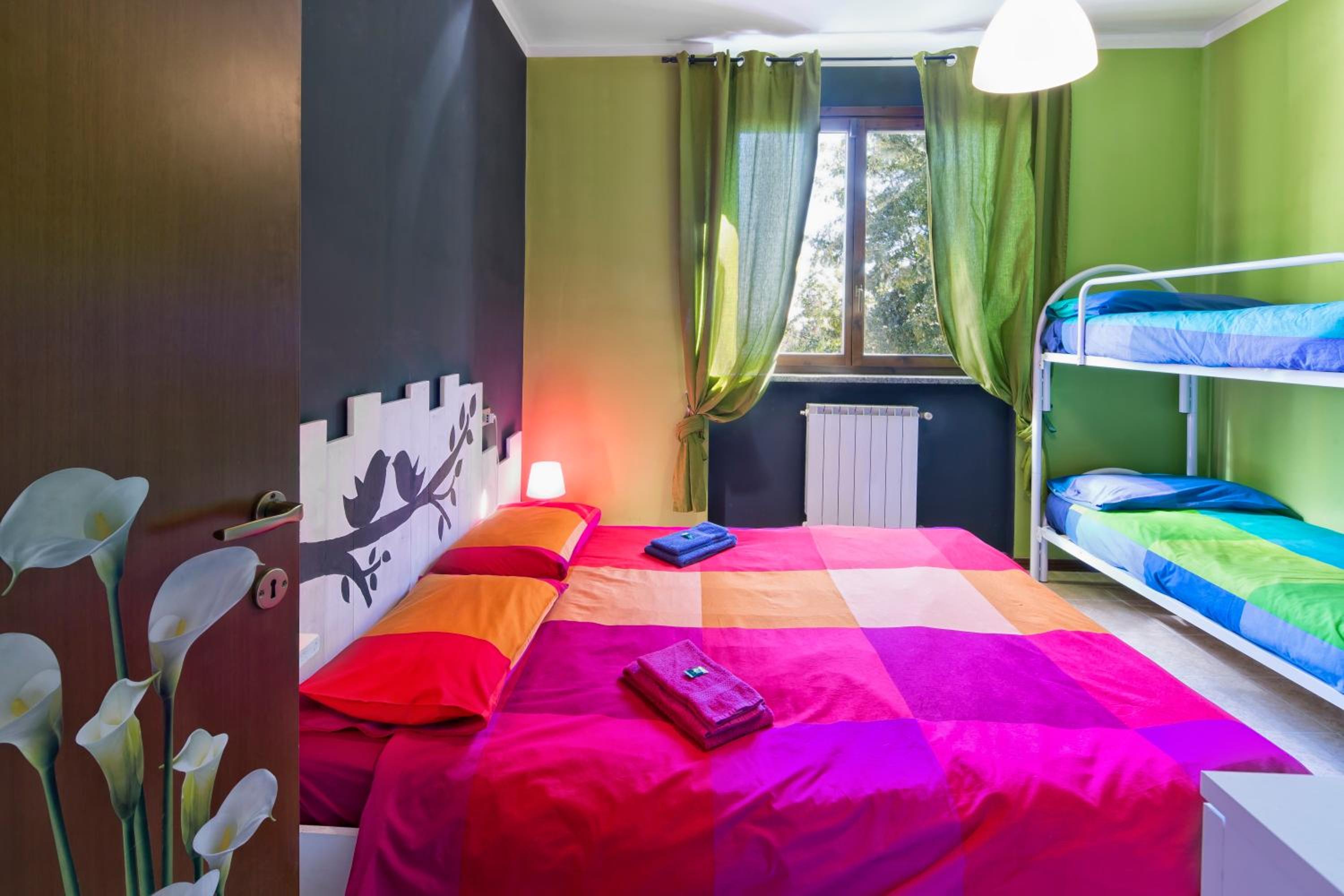 Quadruple Room With Private Bathroom photo 3