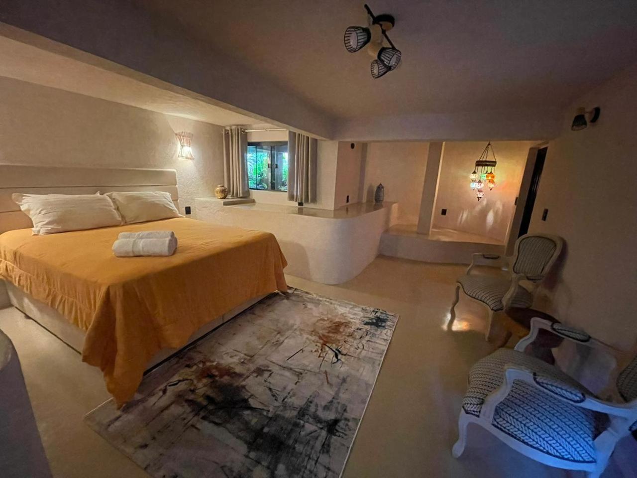 One-Bedroom House photo 2