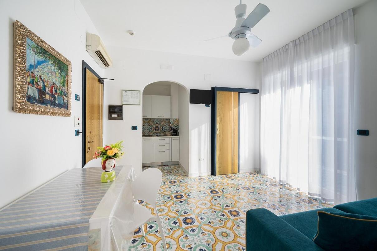 Superior Double or Twin Room with Sea View photo 2