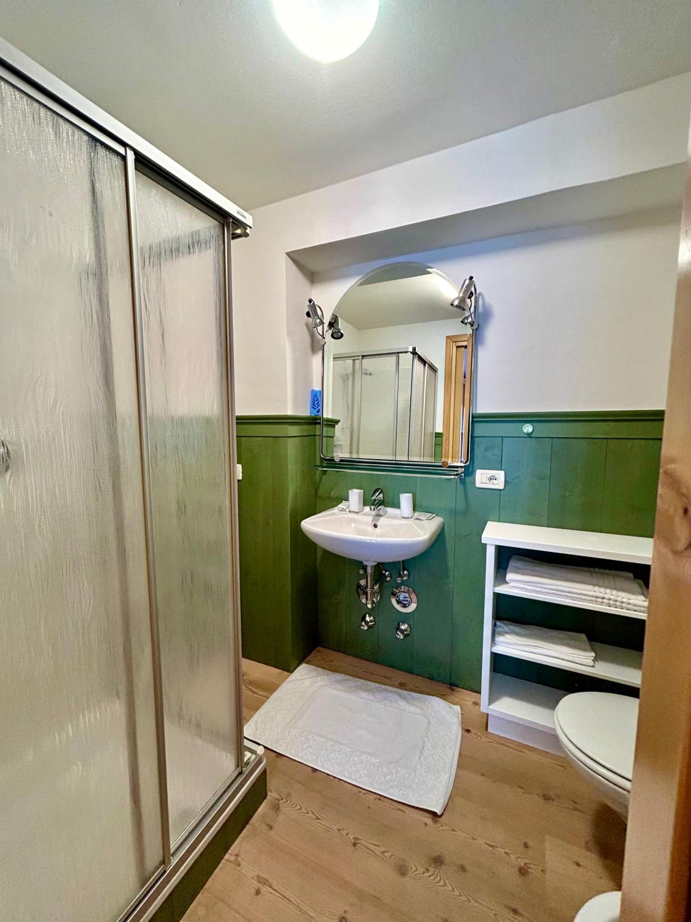 Two-Bedroom Apartment with Balcony