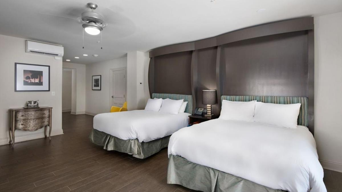 White House Hotel, Foto 2