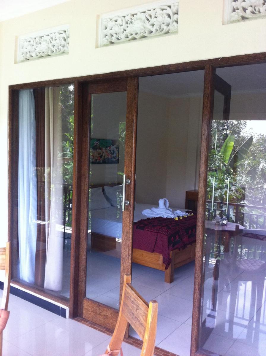 Deluxe Double Room with Balcony - Photo 14