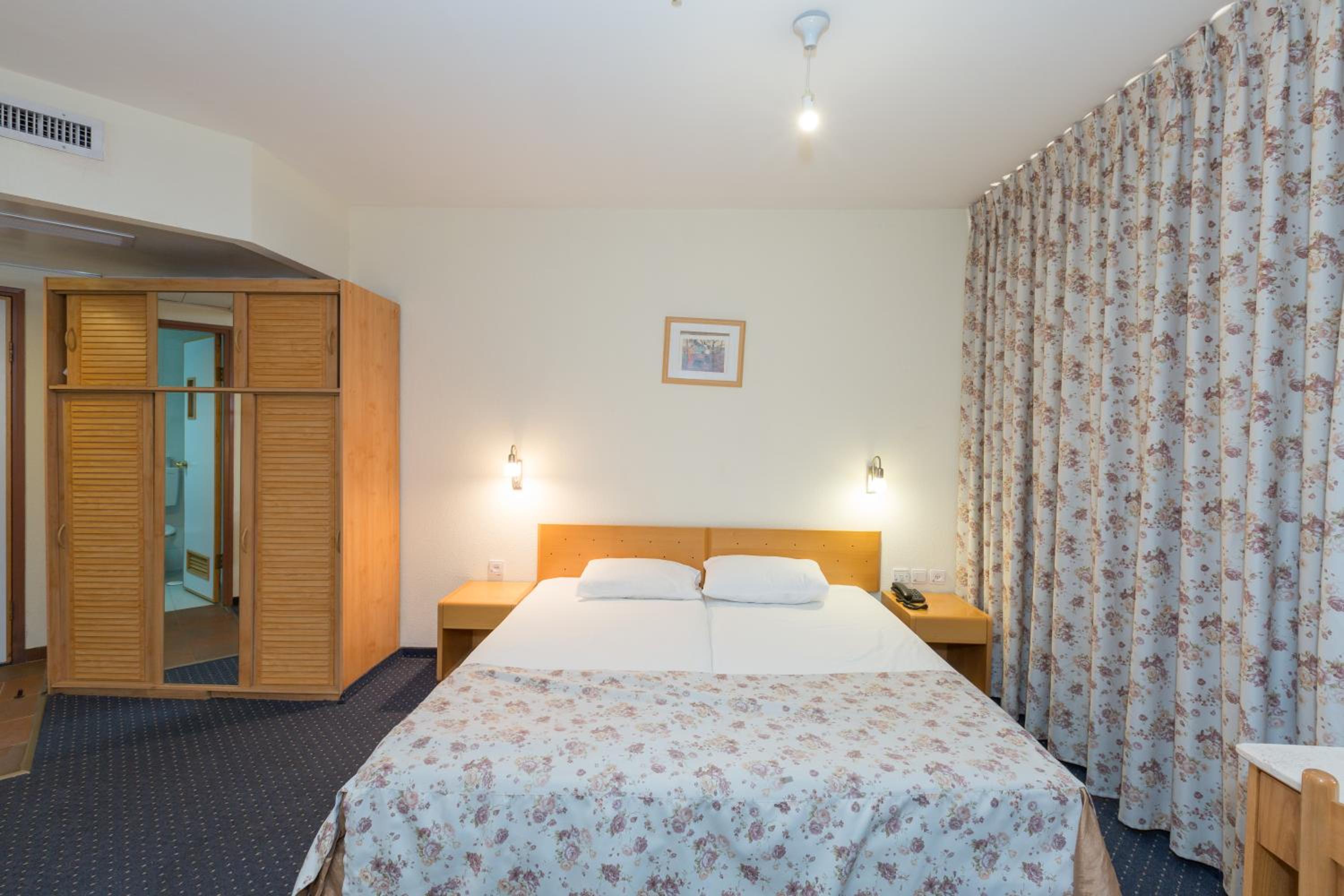 Twin Room photo 1