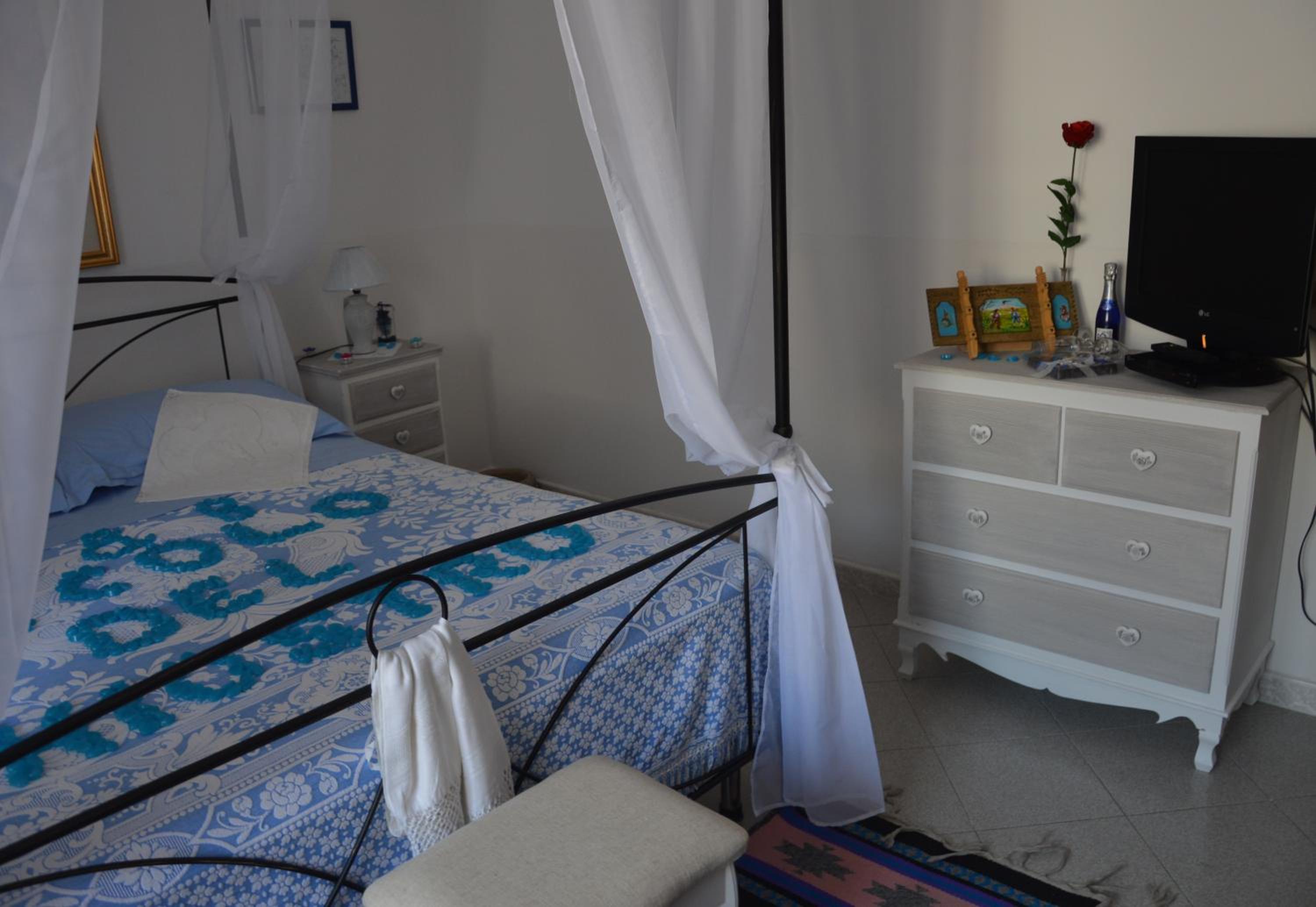 Double or Twin Room with Extra Bed photo 1