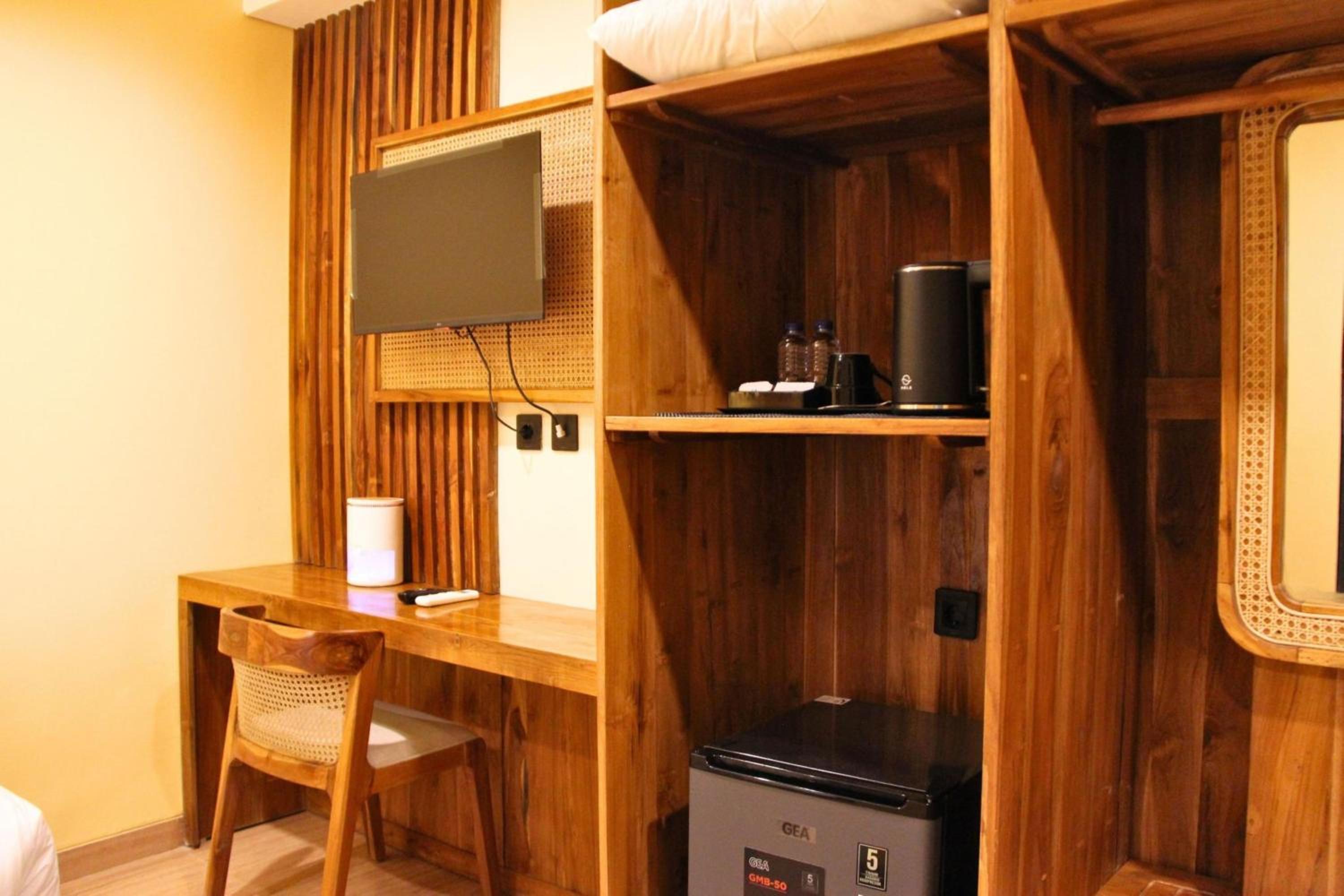 Deluxe Single Room