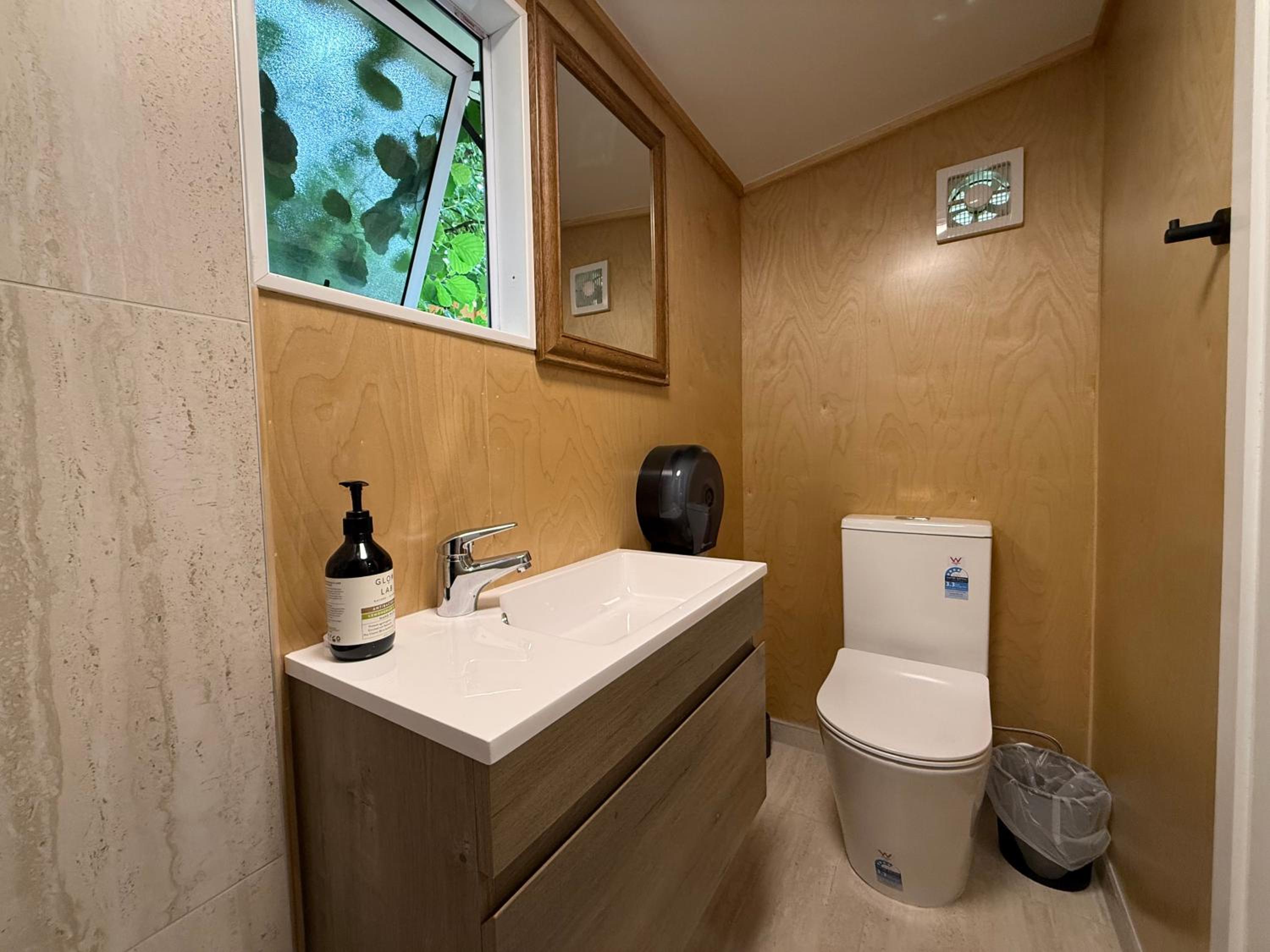 Double Room with Garden View photo 2