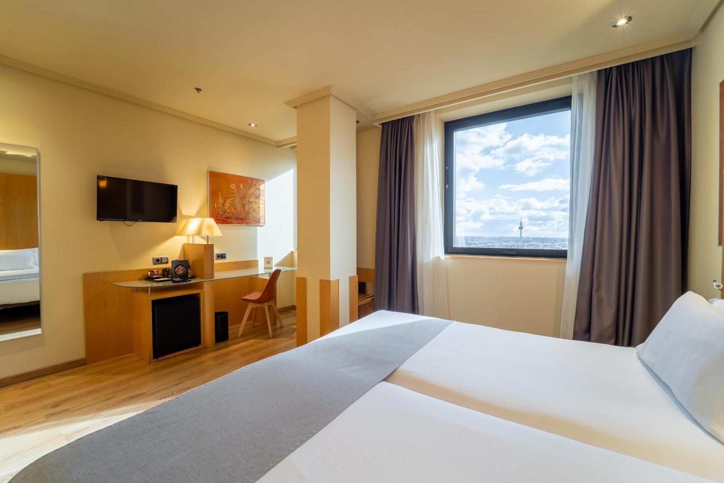Standard Twin Room photo 2