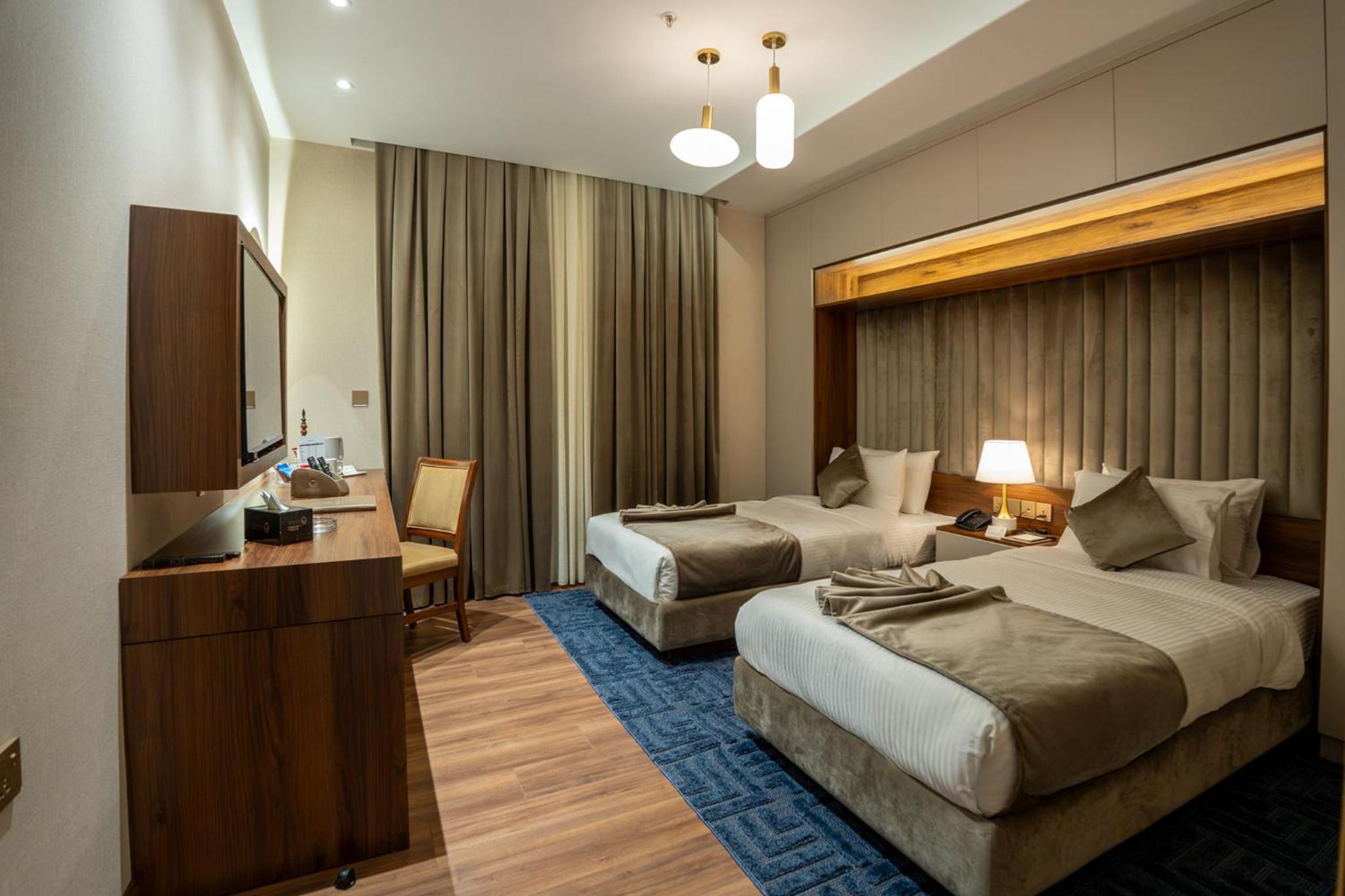Deluxe Double or Twin Room