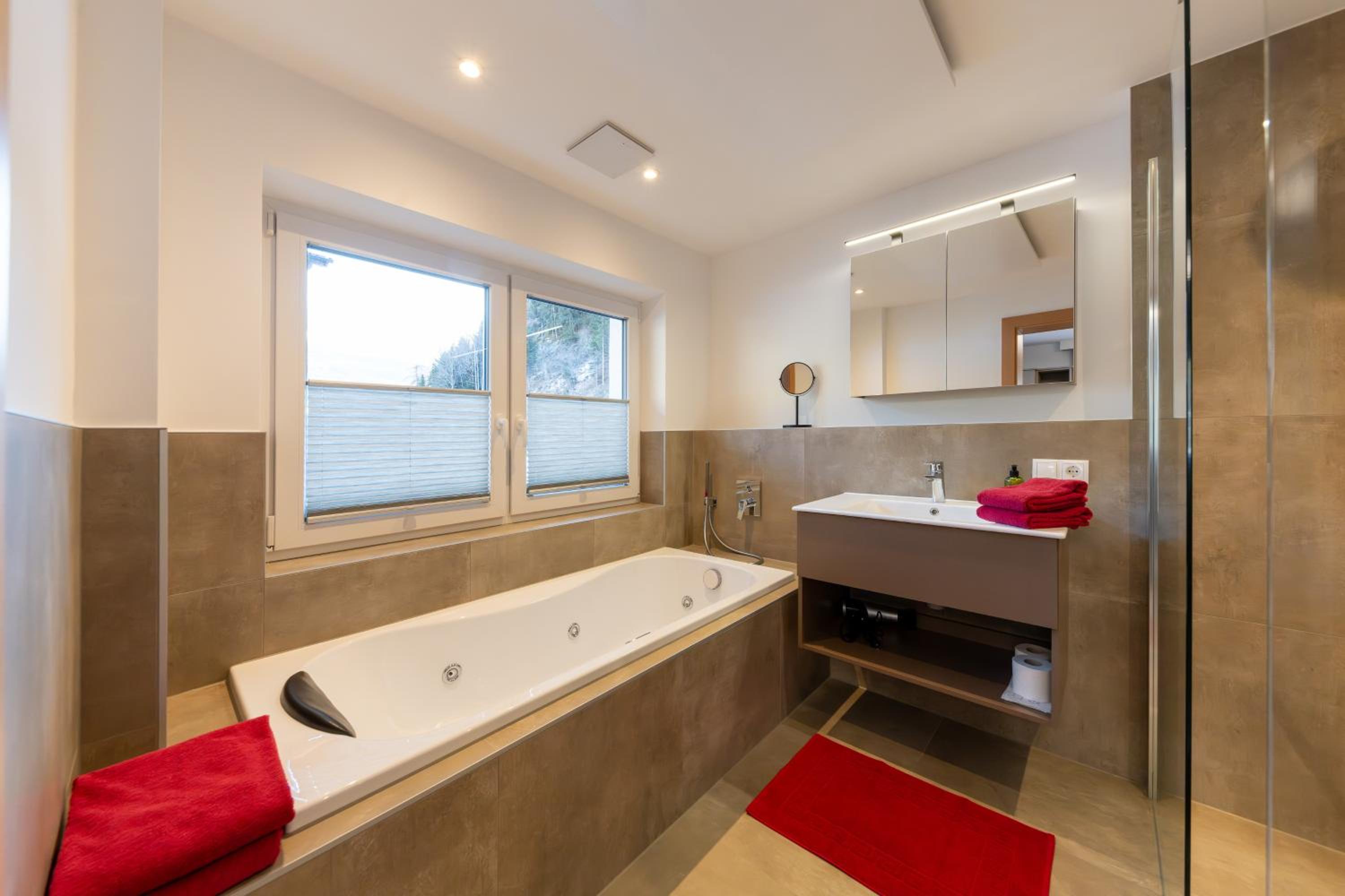 Deluxe Double Room with Bath