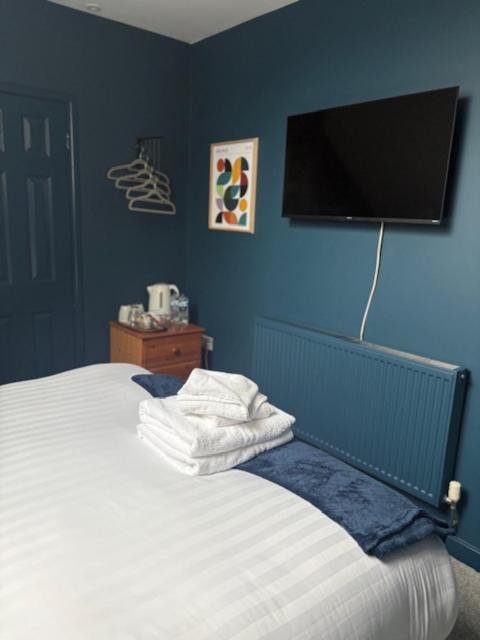 Budget Double Room photo 2