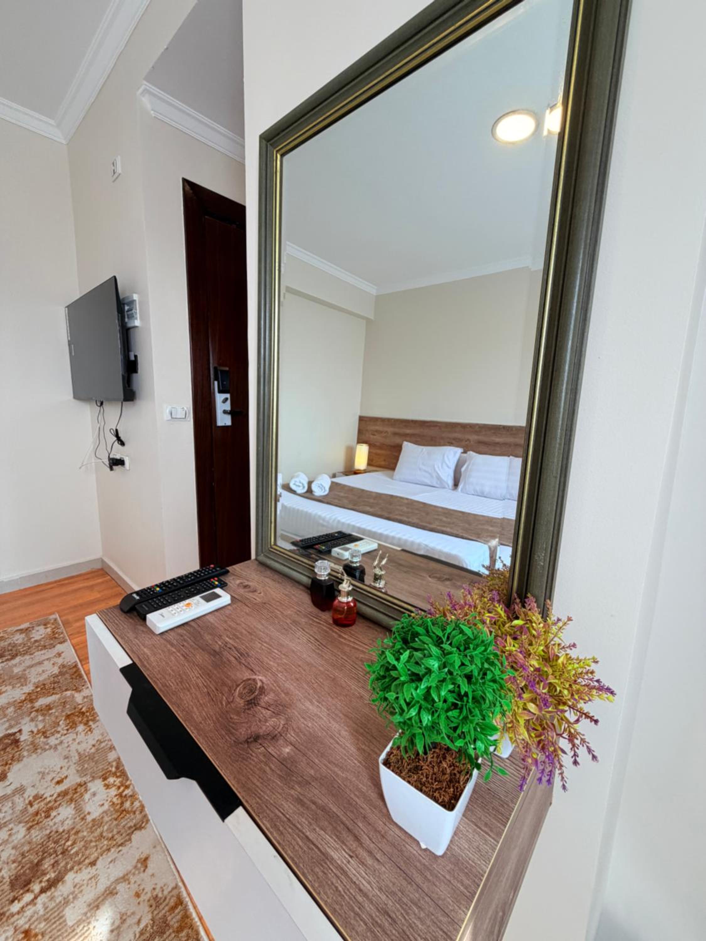 Triple Room with City View