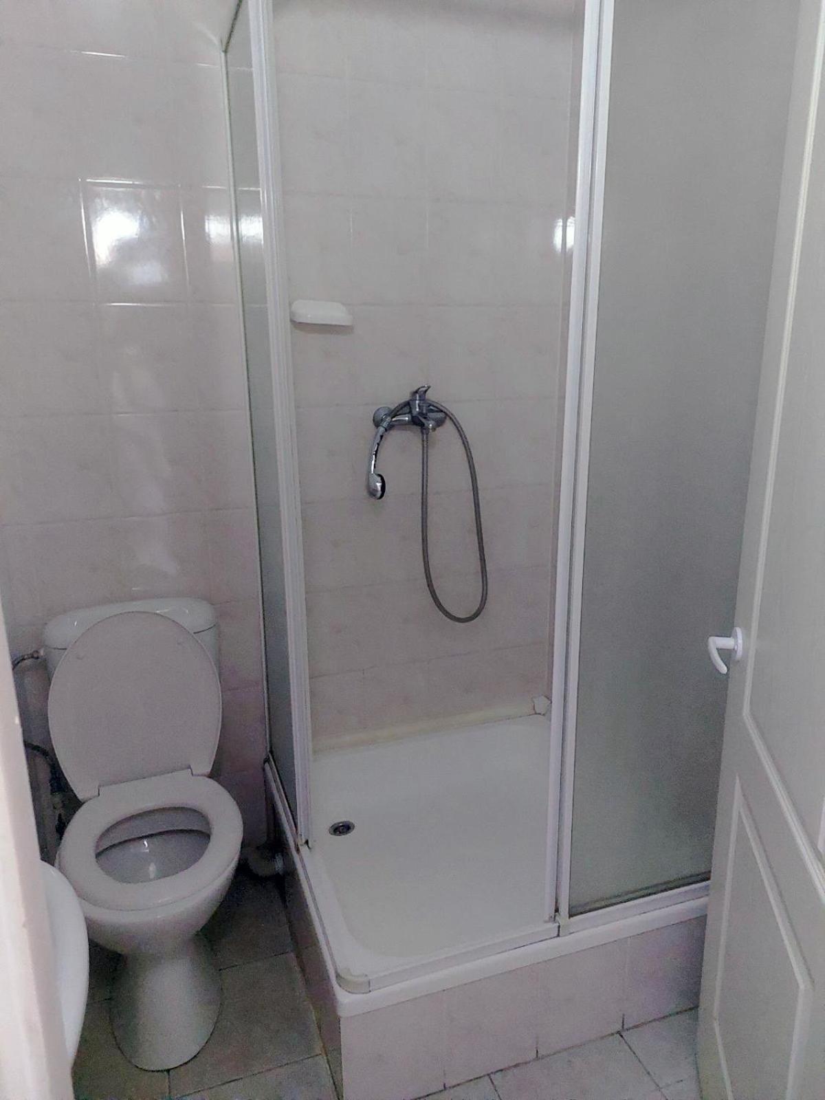 Twin Room with Bathroom
