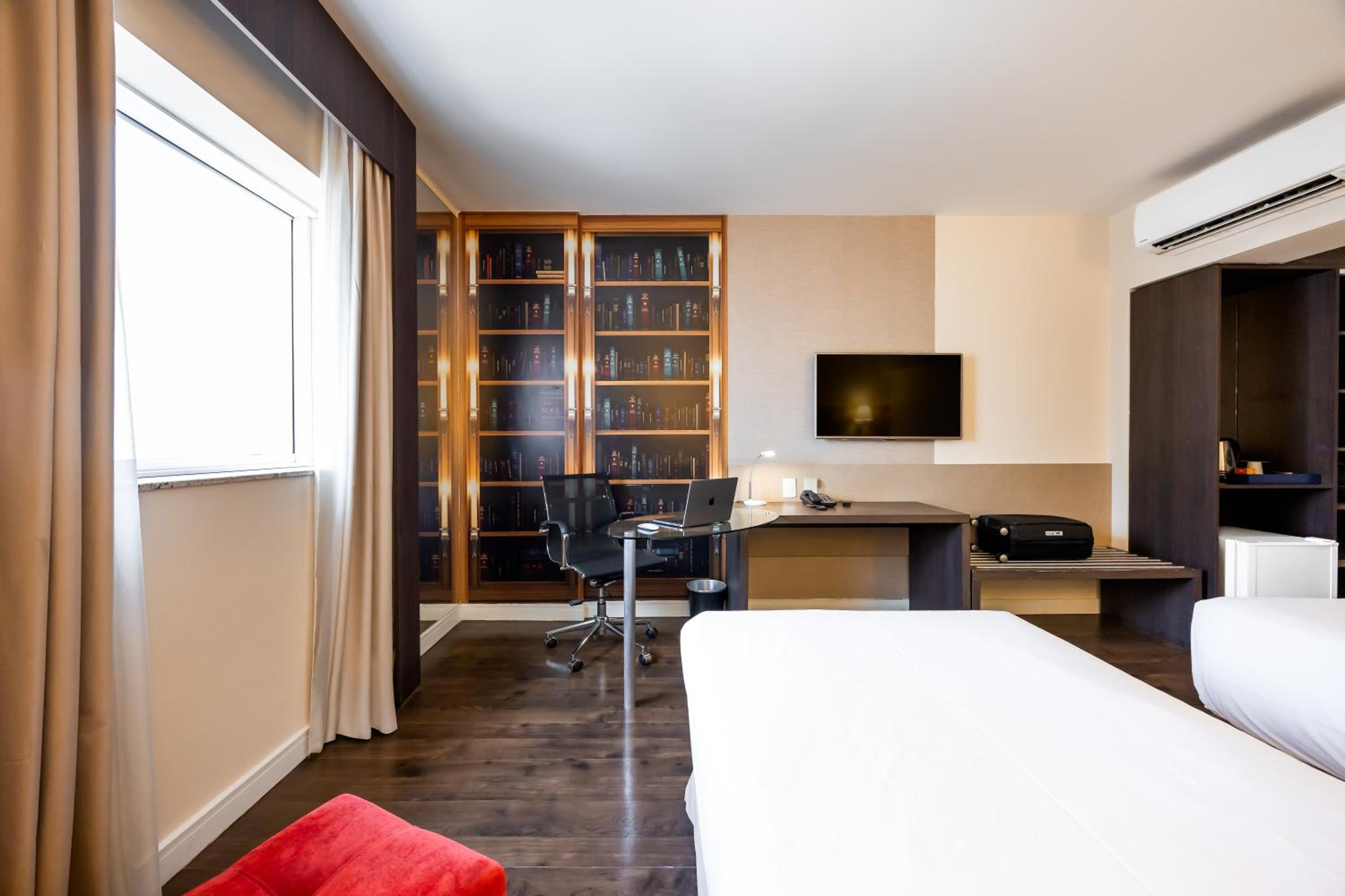 Deluxe Twin Room photo 1