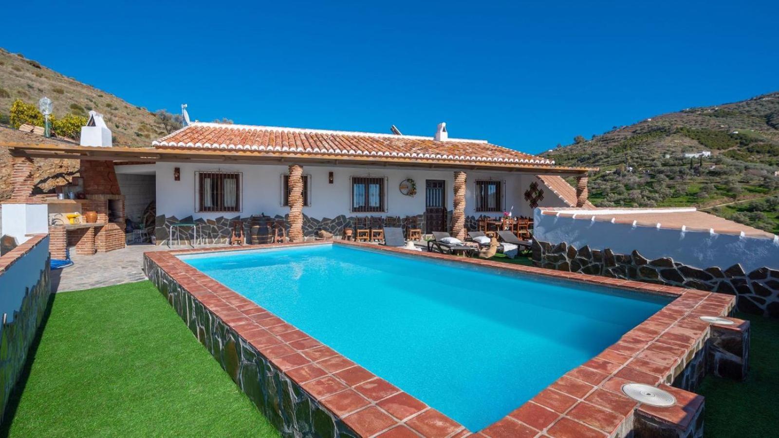 Casa de cuatro habitaciones