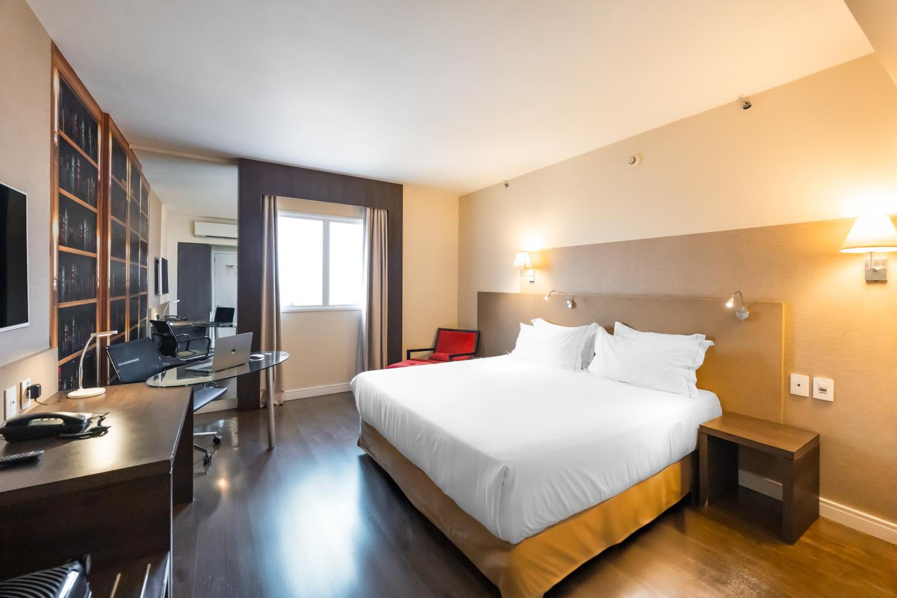 Deluxe Double Room photo 3