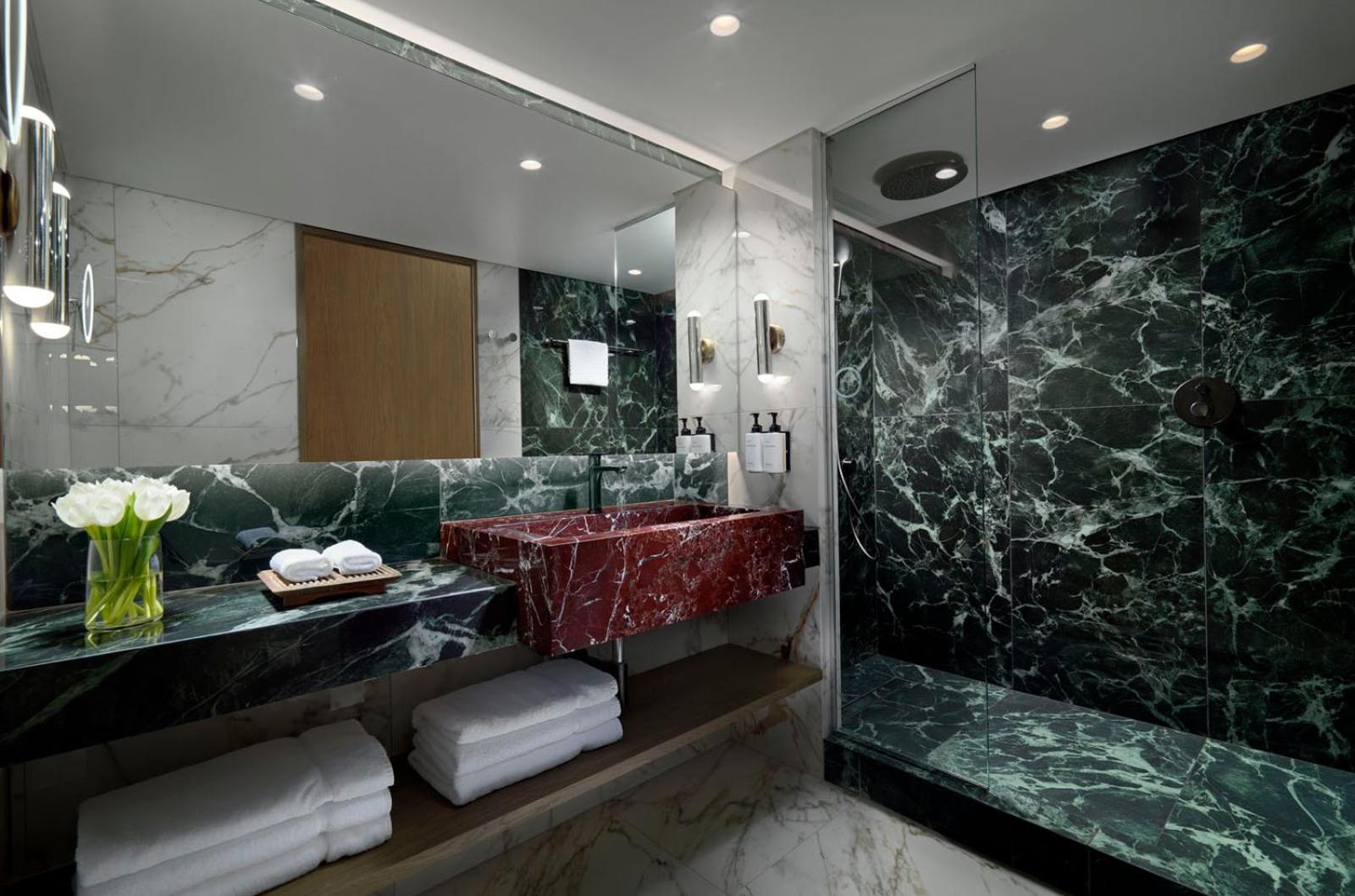 Presidential Suite photo 1