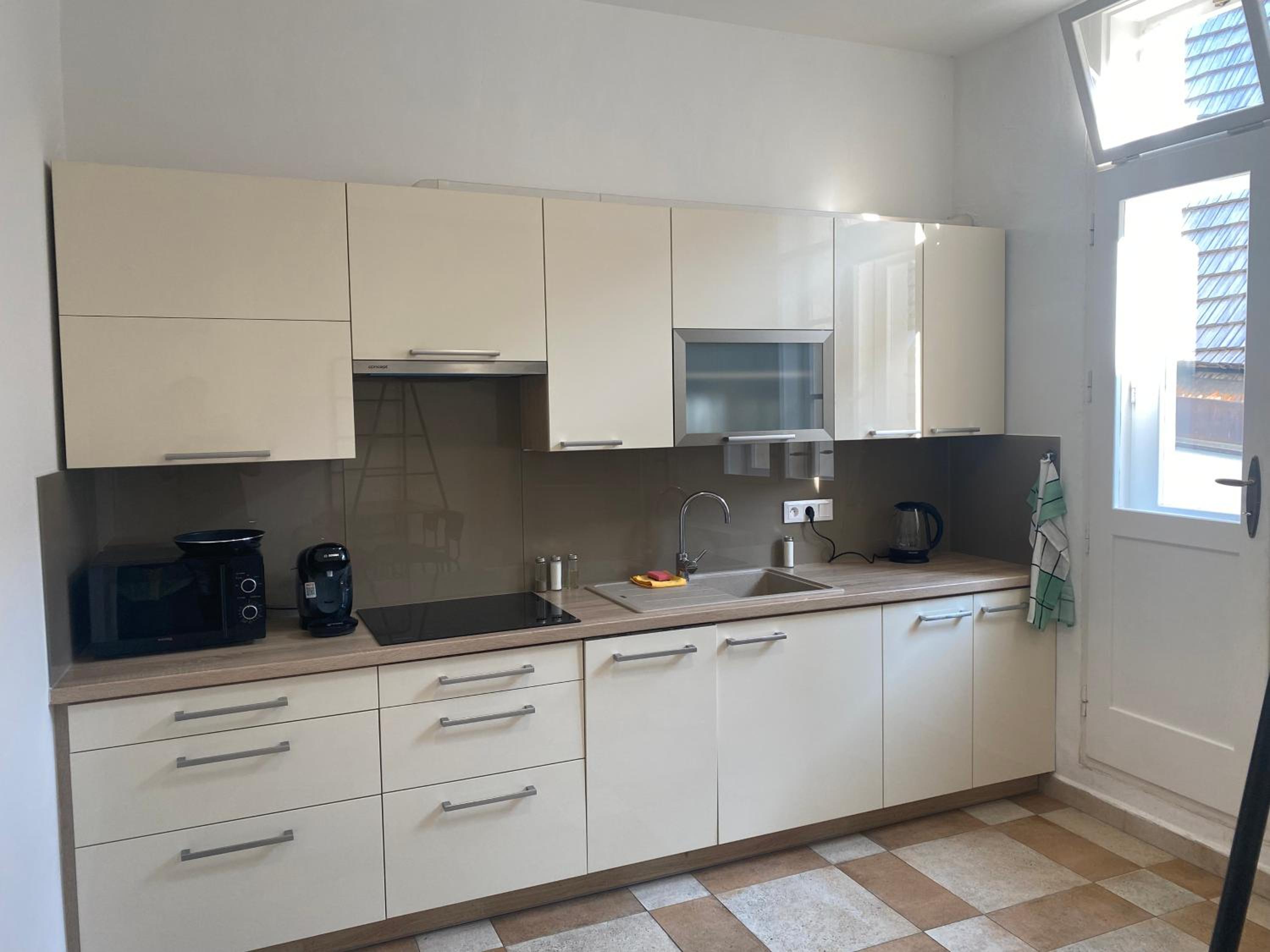 Two-Bedroom Deluxe Apartment with Balcony photo 2