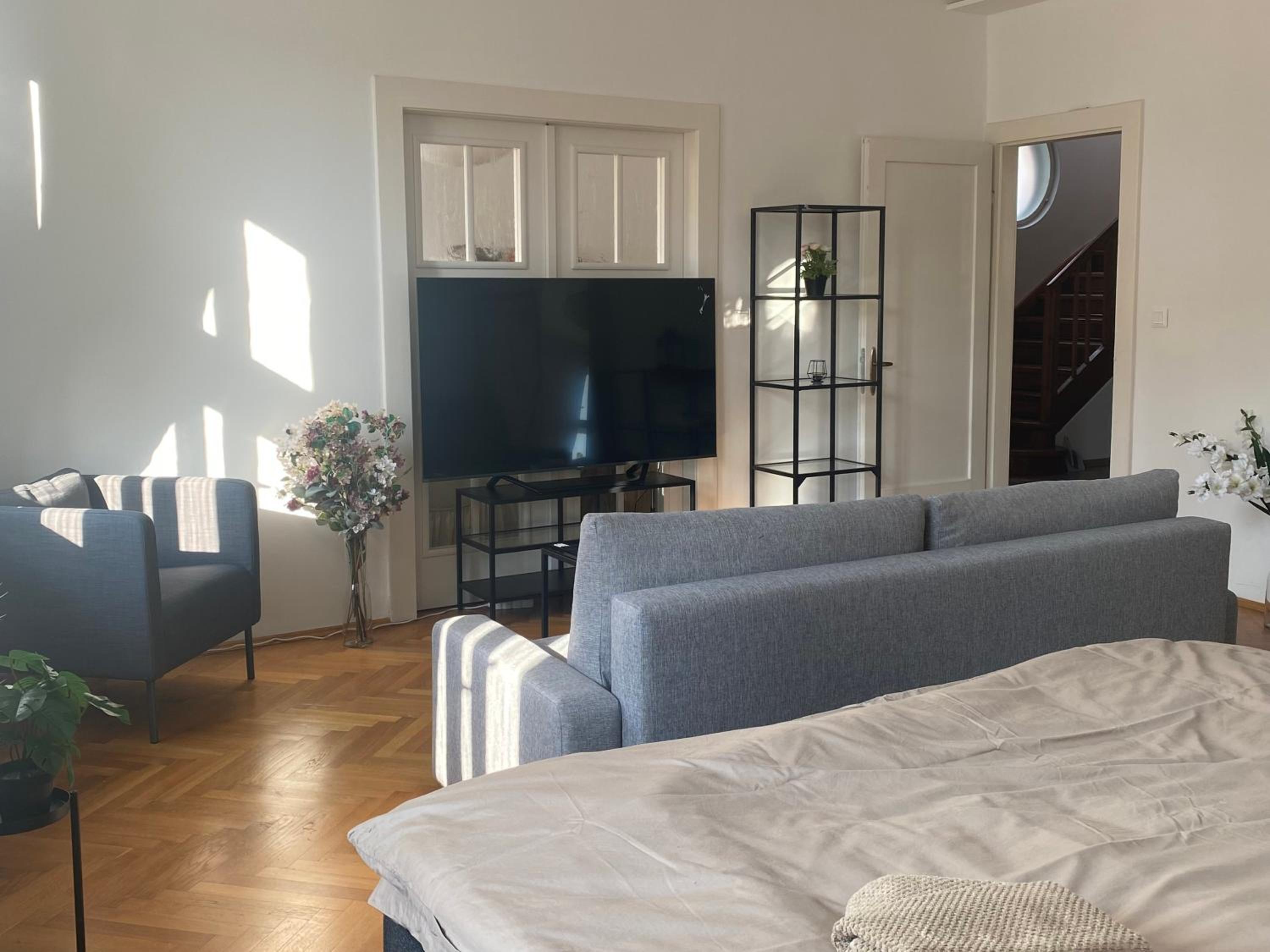 Two-Bedroom Deluxe Apartment with Balcony photo 3