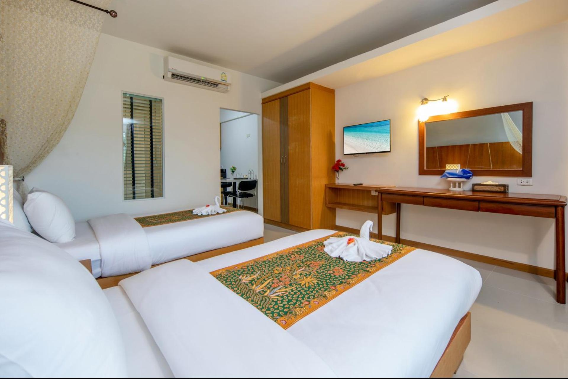 Deluxe Twin Room