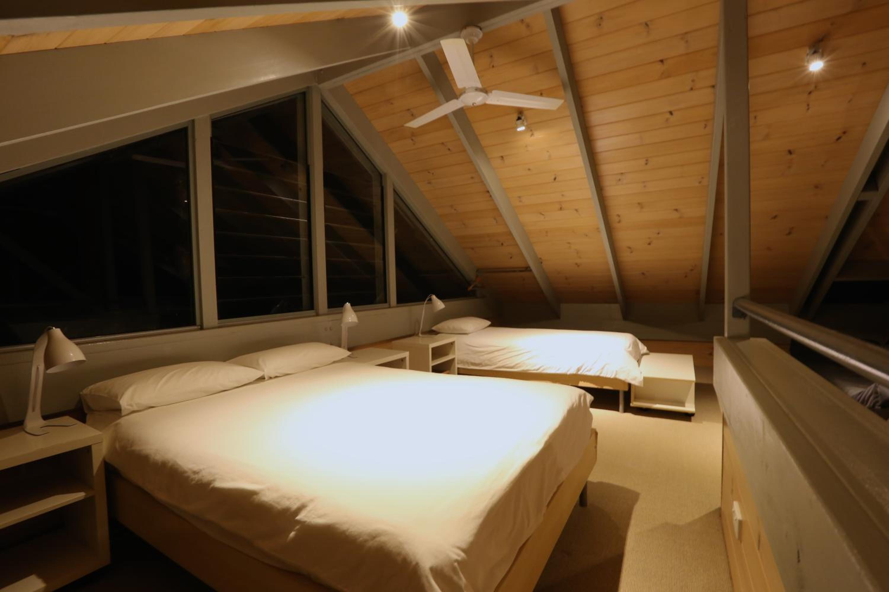 Two-Bedroom Loft Cottage photo 3