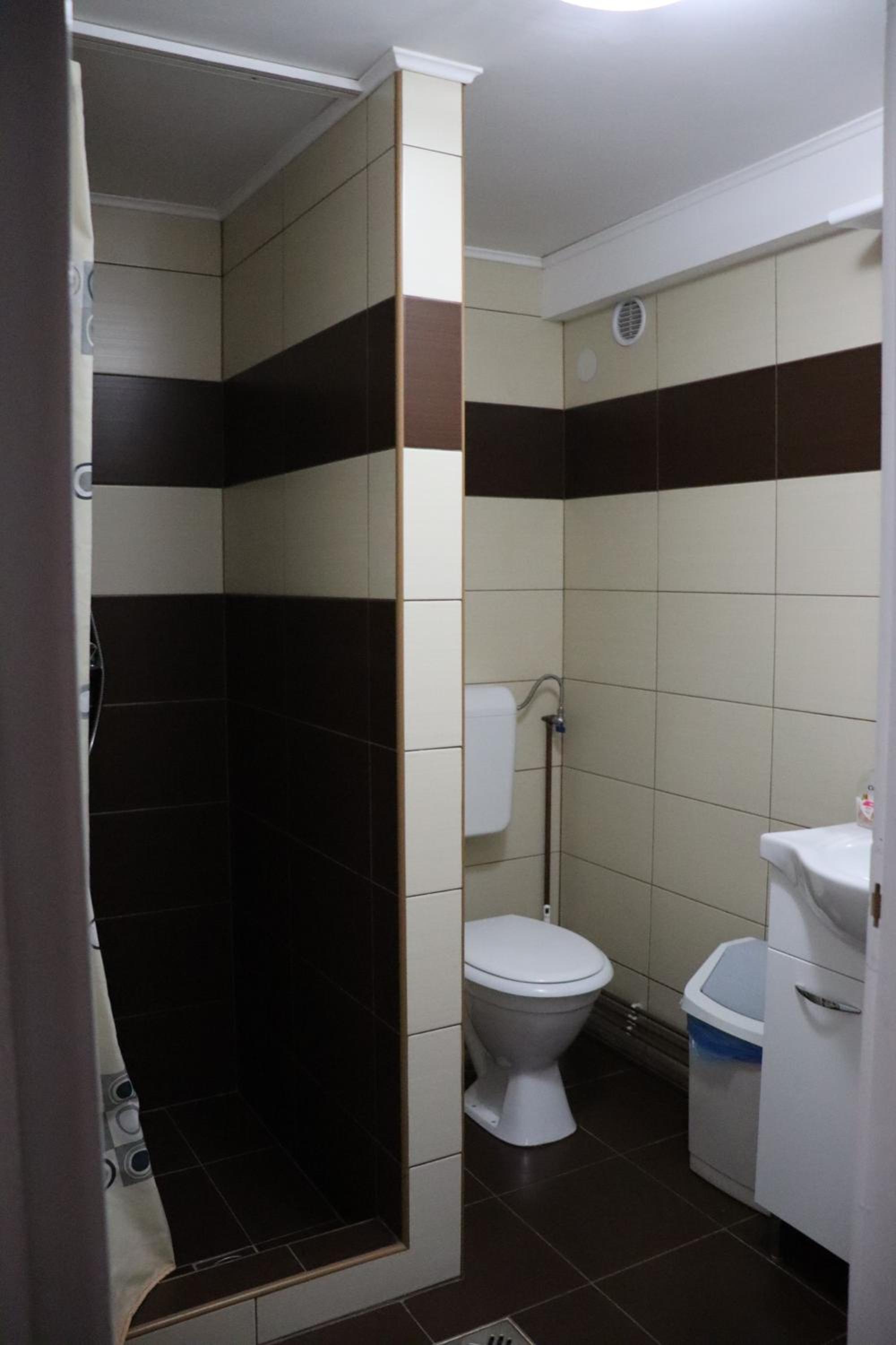 One-Bedroom House photo 1