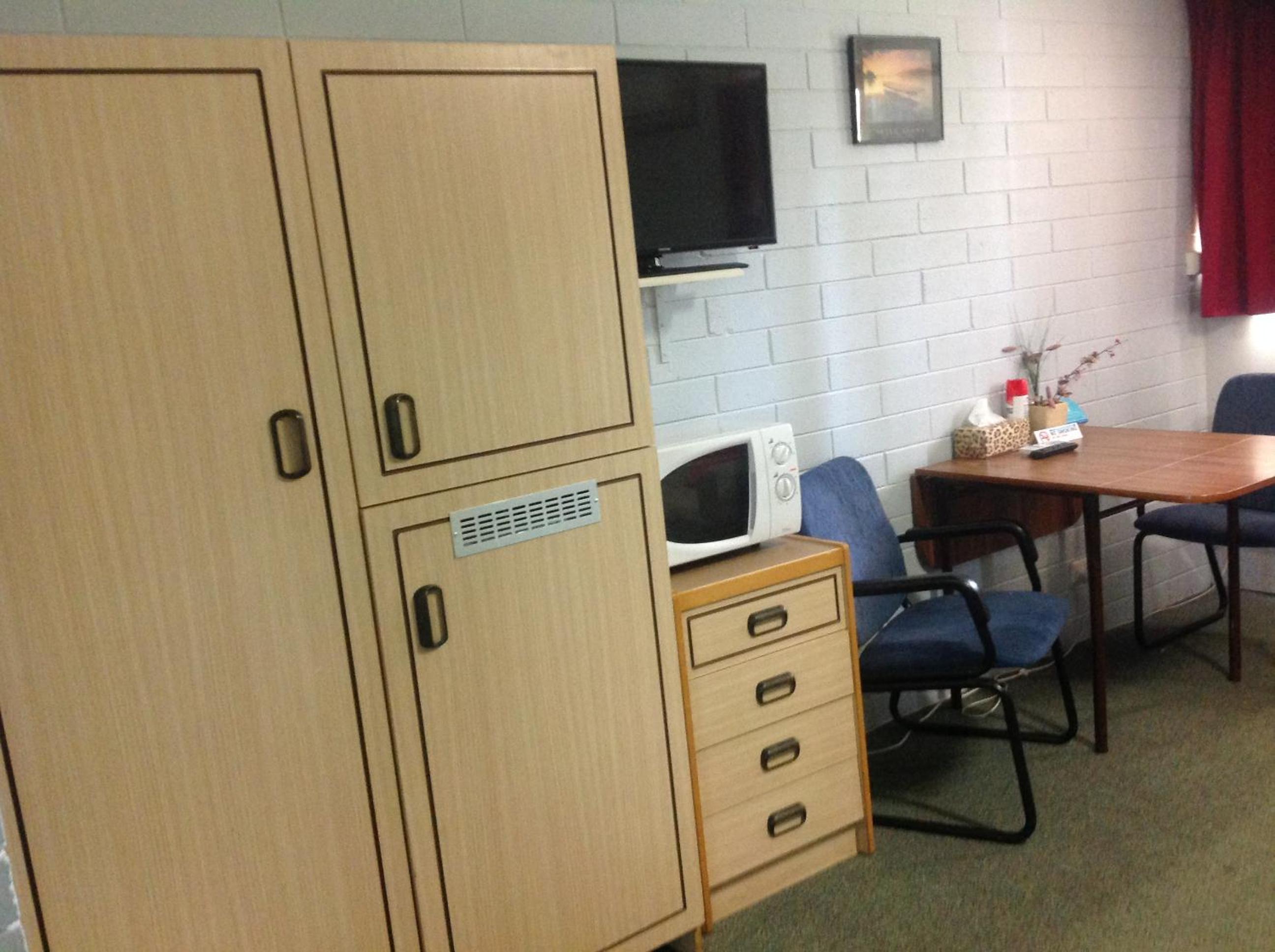 Deluxe Twin Room photo 3
