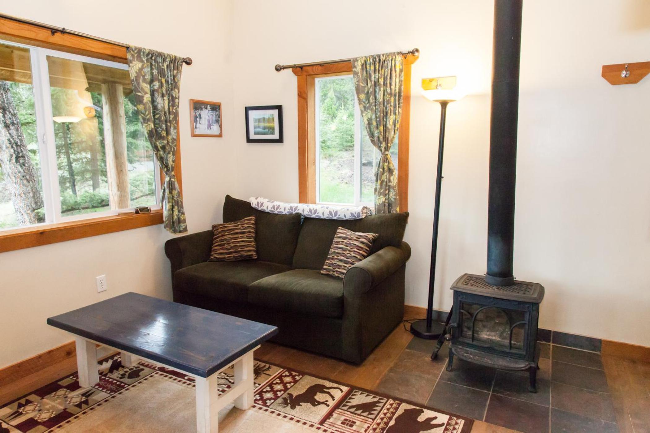 Cabin (6 Adults) photo 1