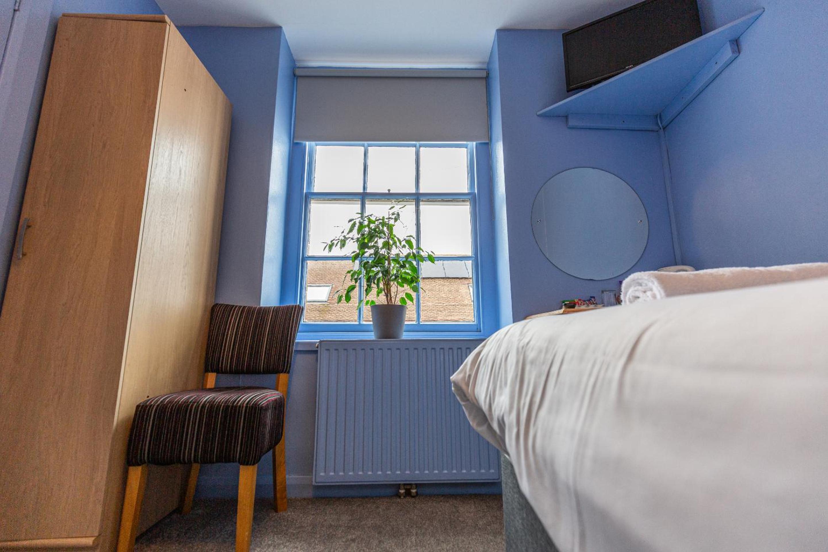 Single Room photo 3