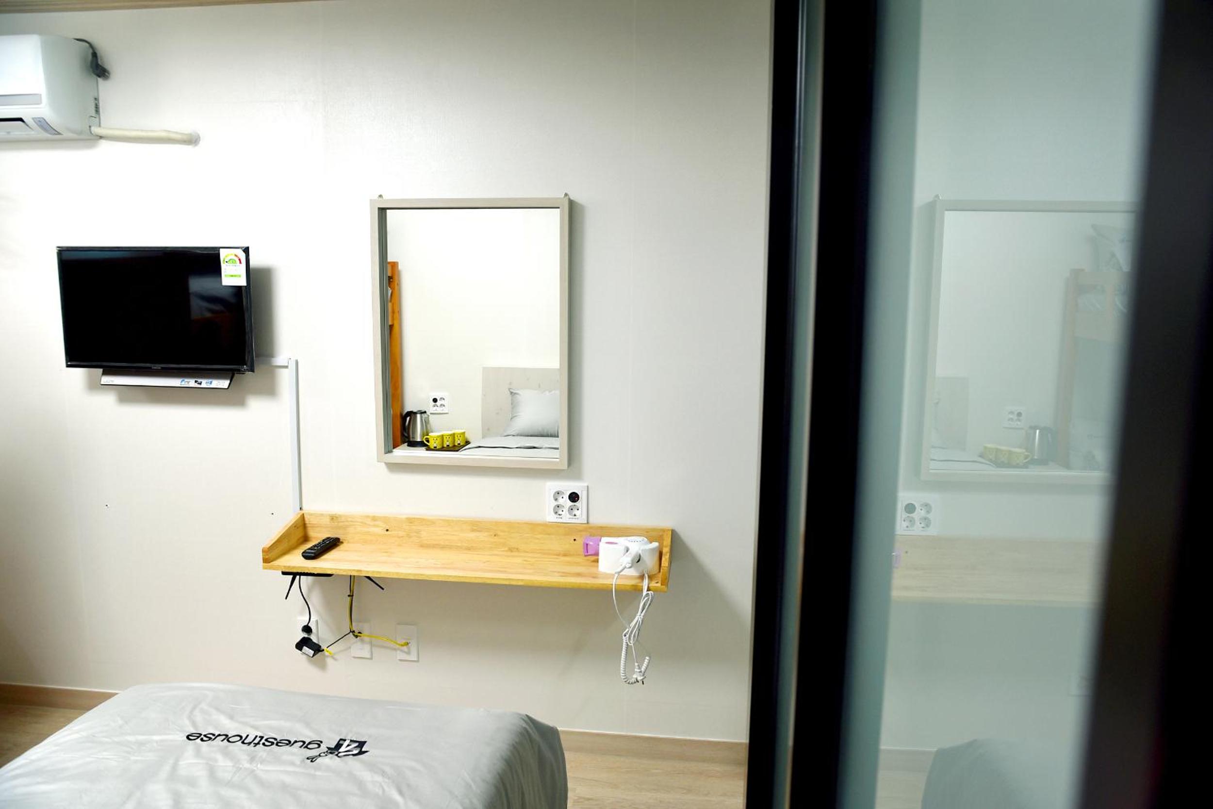 Bunk Bed Triple Room 
