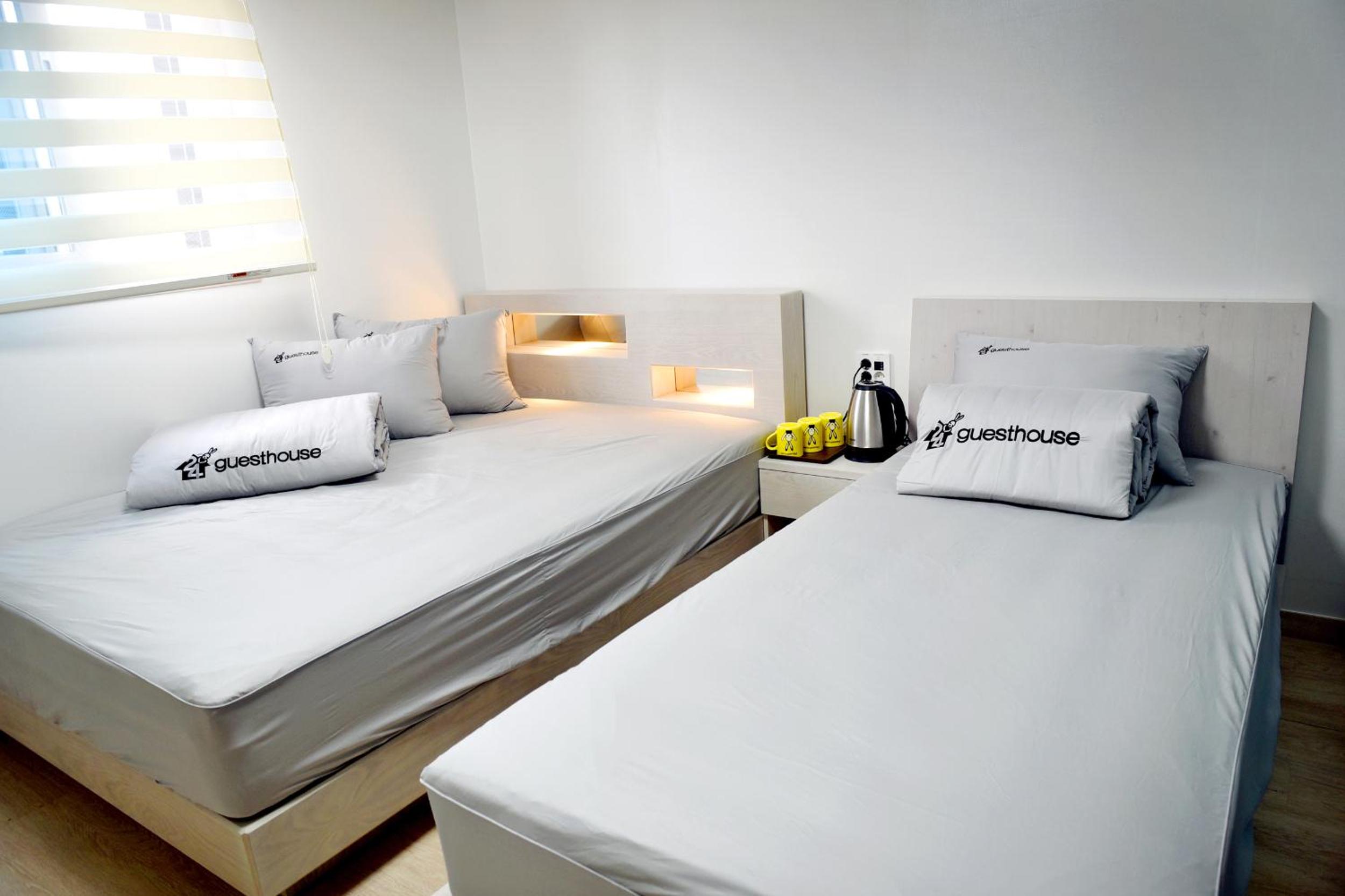 Triple Room with Private Bathroom
