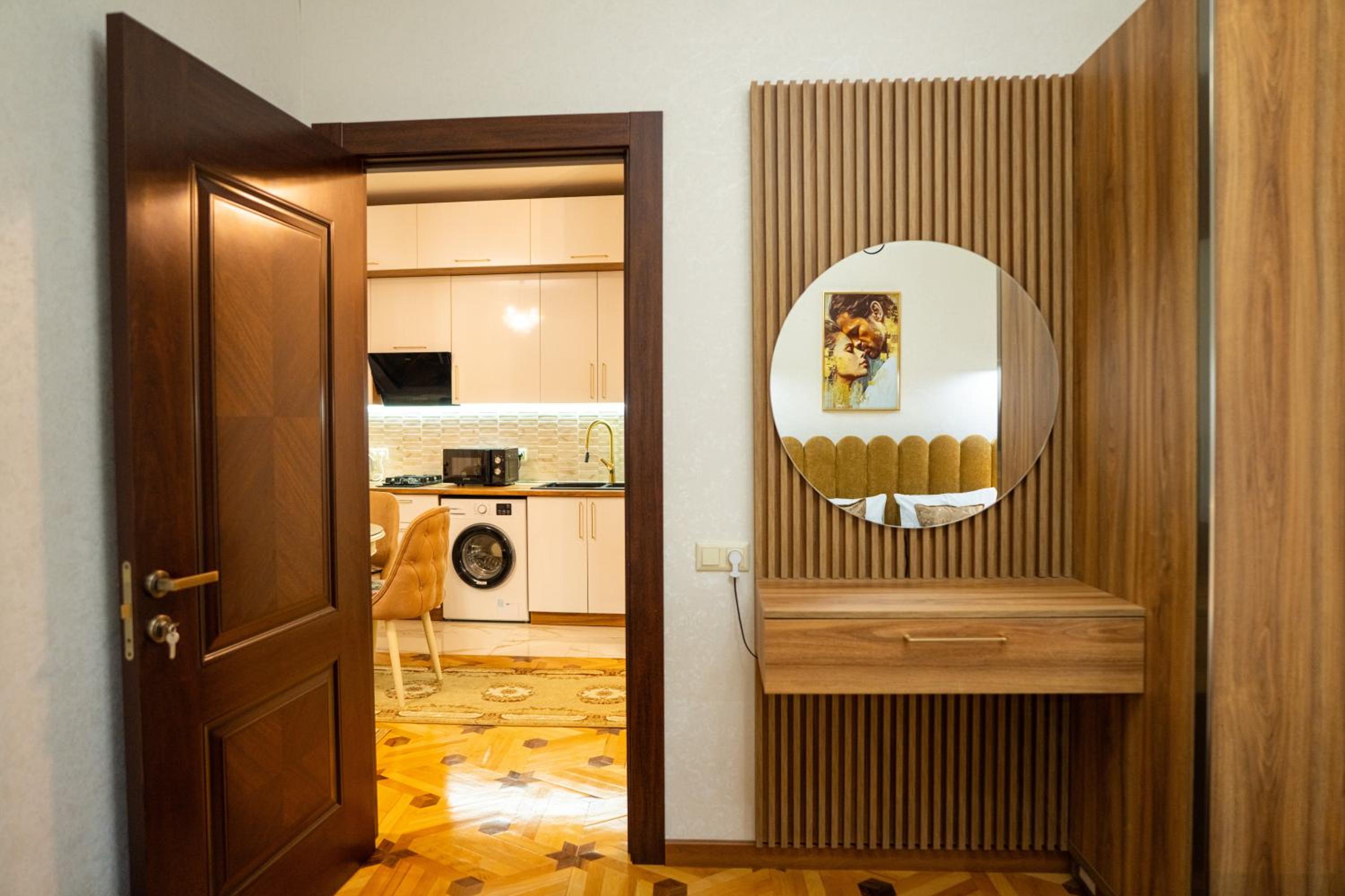 One-Bedroom Apartment with City View